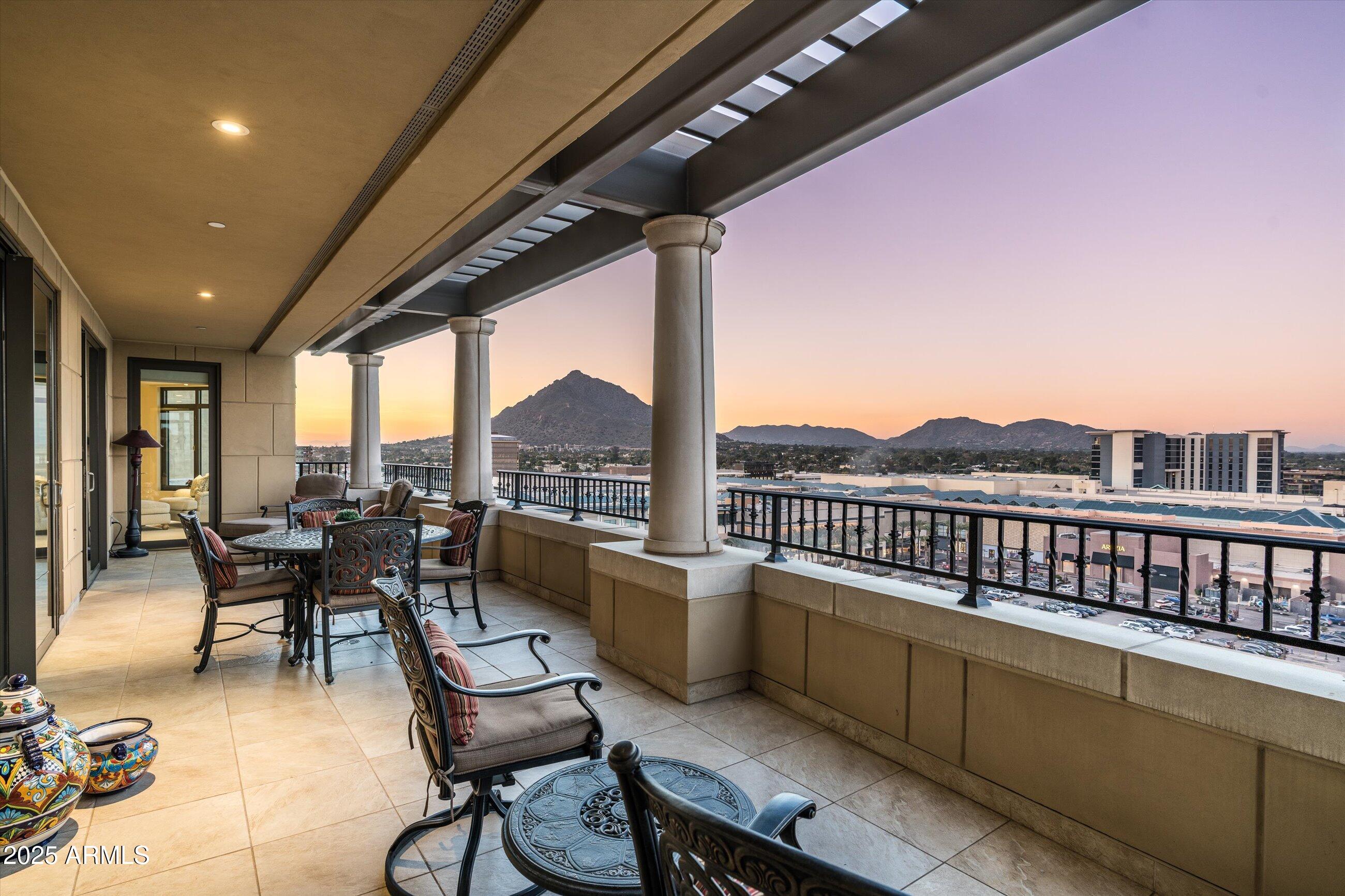 Scottsdale Waterfront Residences - Residential