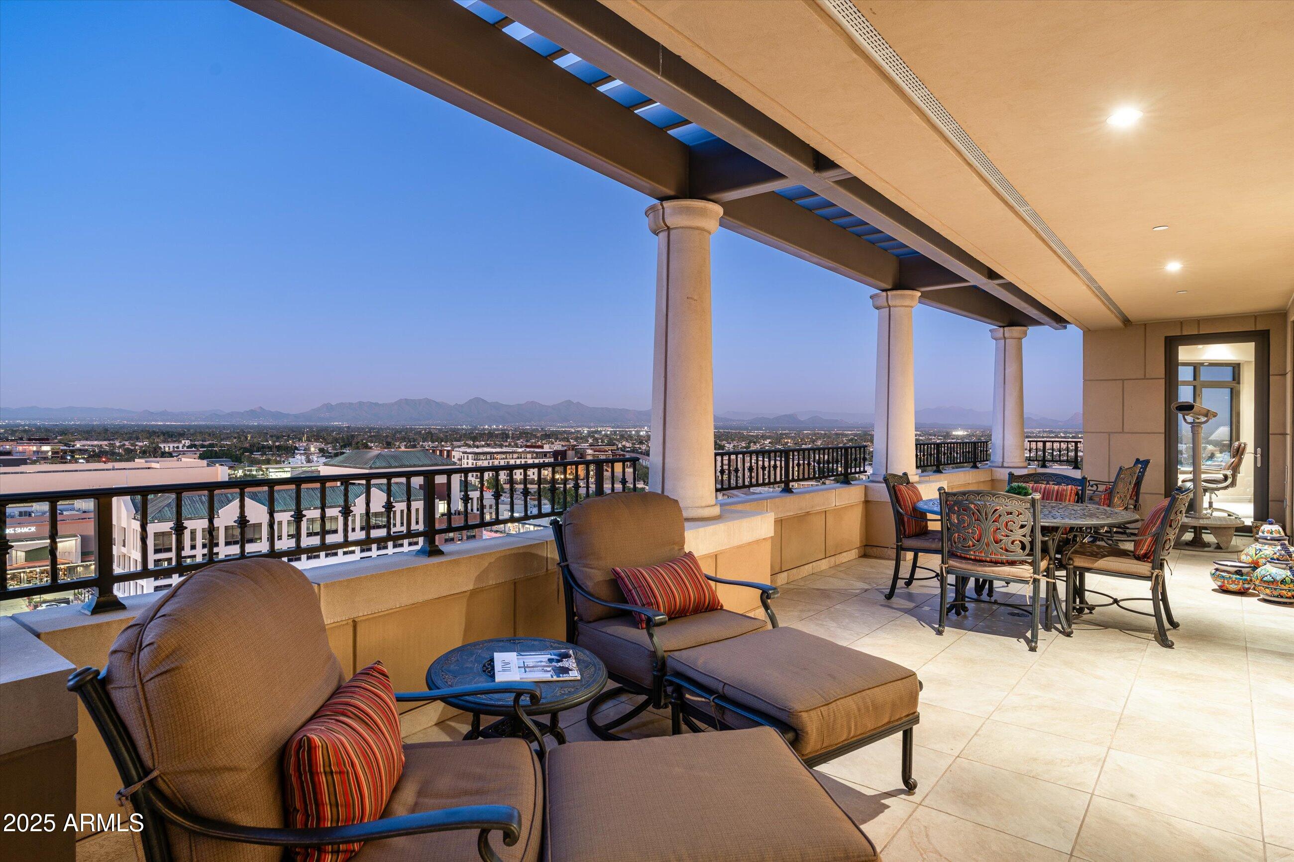 Scottsdale Waterfront Residences - Residential