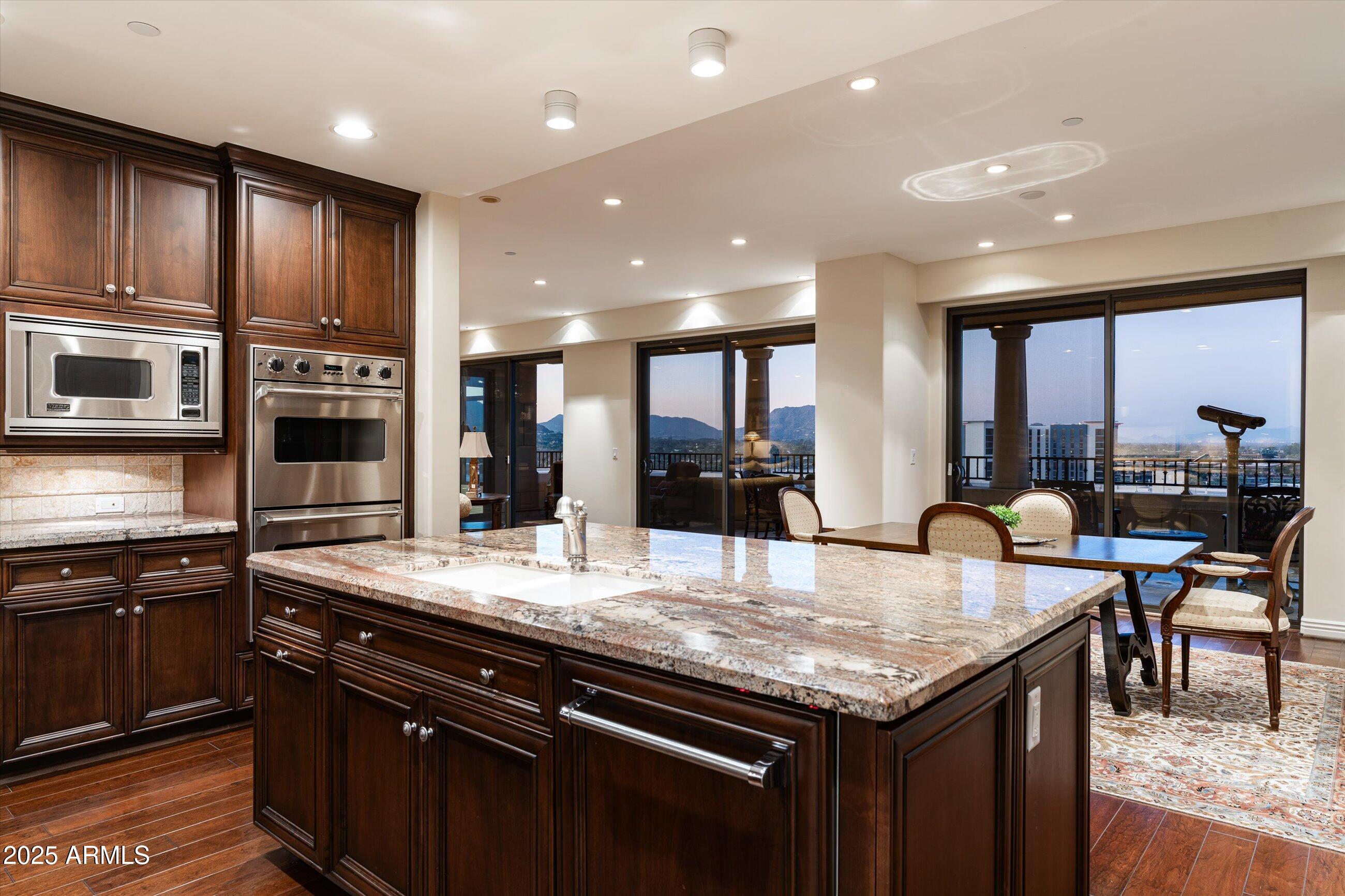Scottsdale Waterfront Residences - Residential