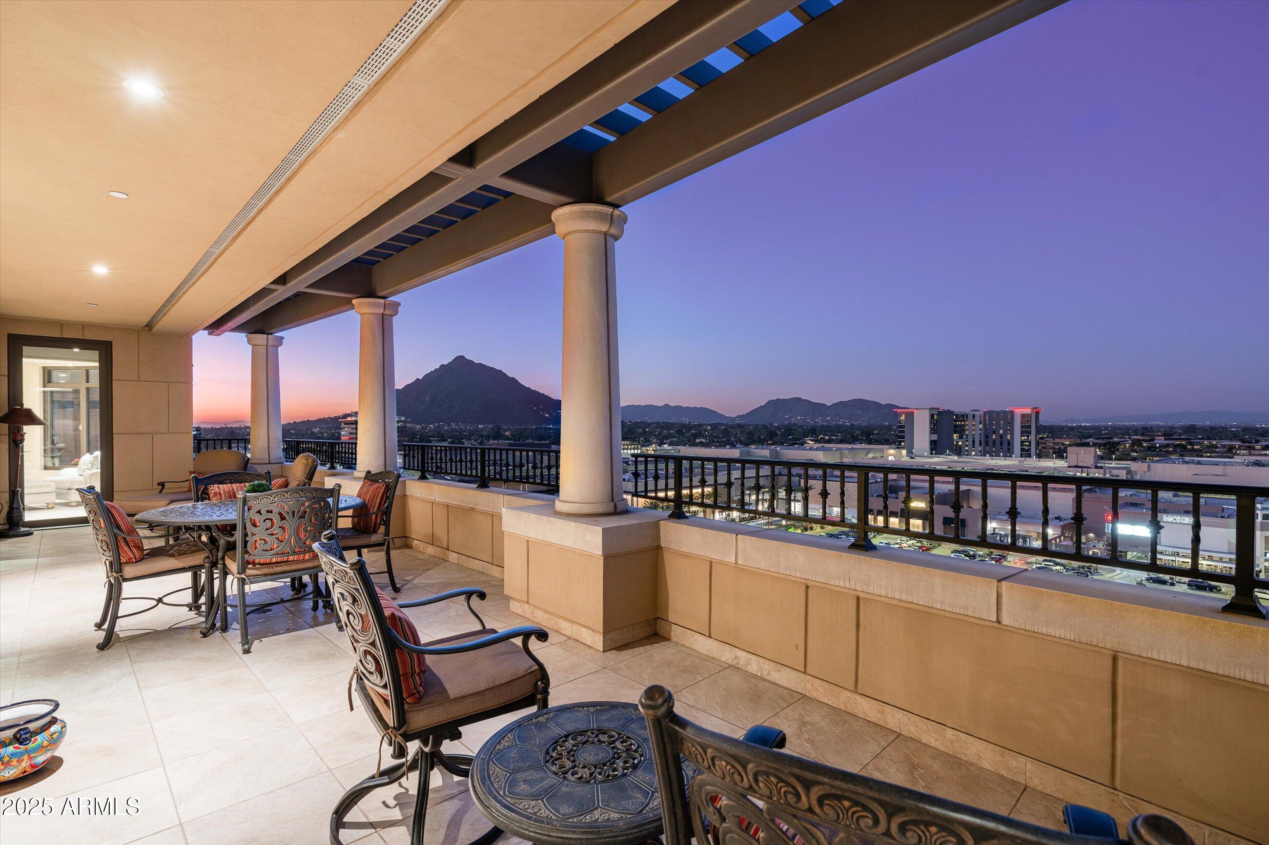 Scottsdale Waterfront Residences - Residential