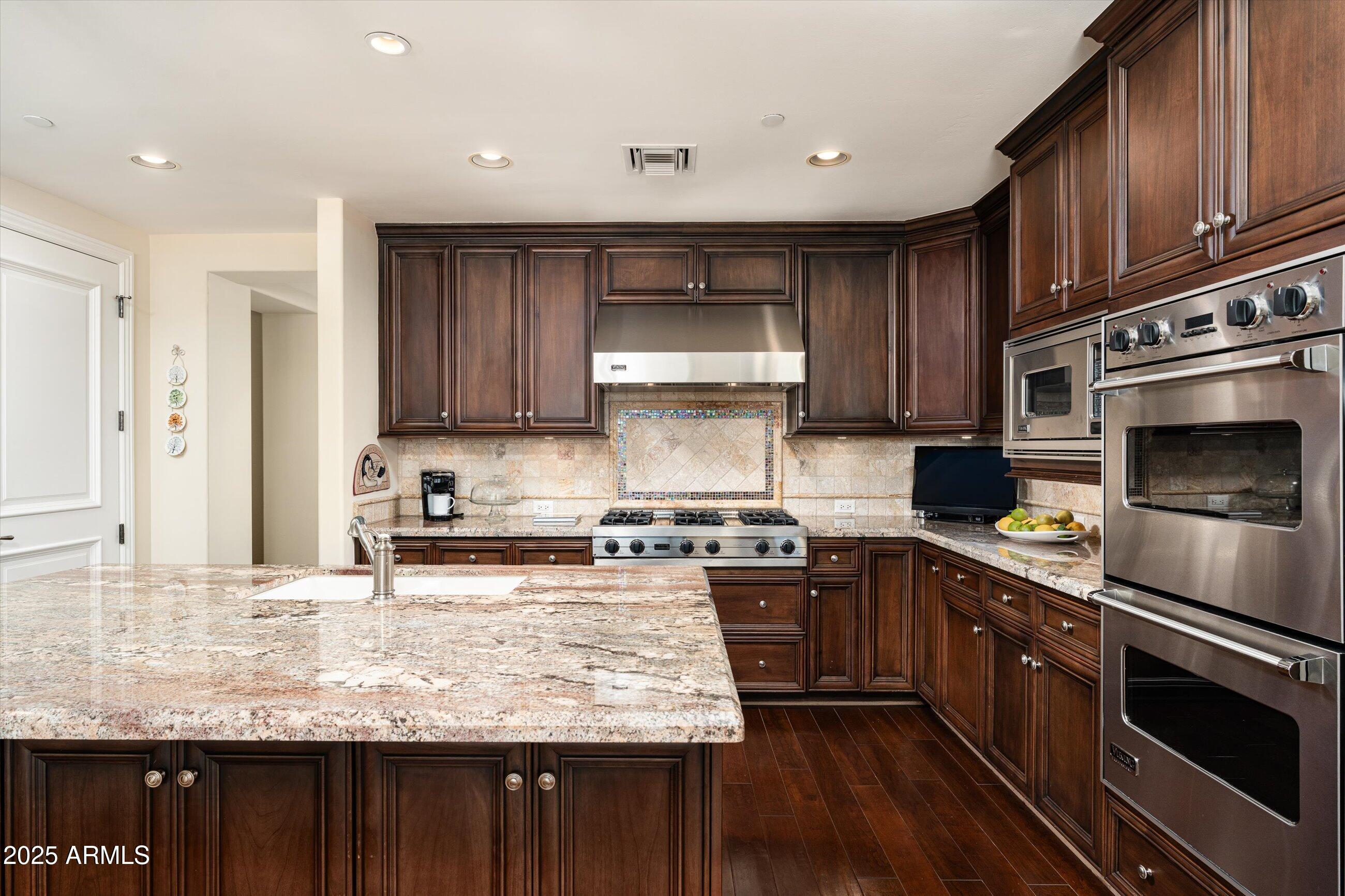 Scottsdale Waterfront Residences - Residential