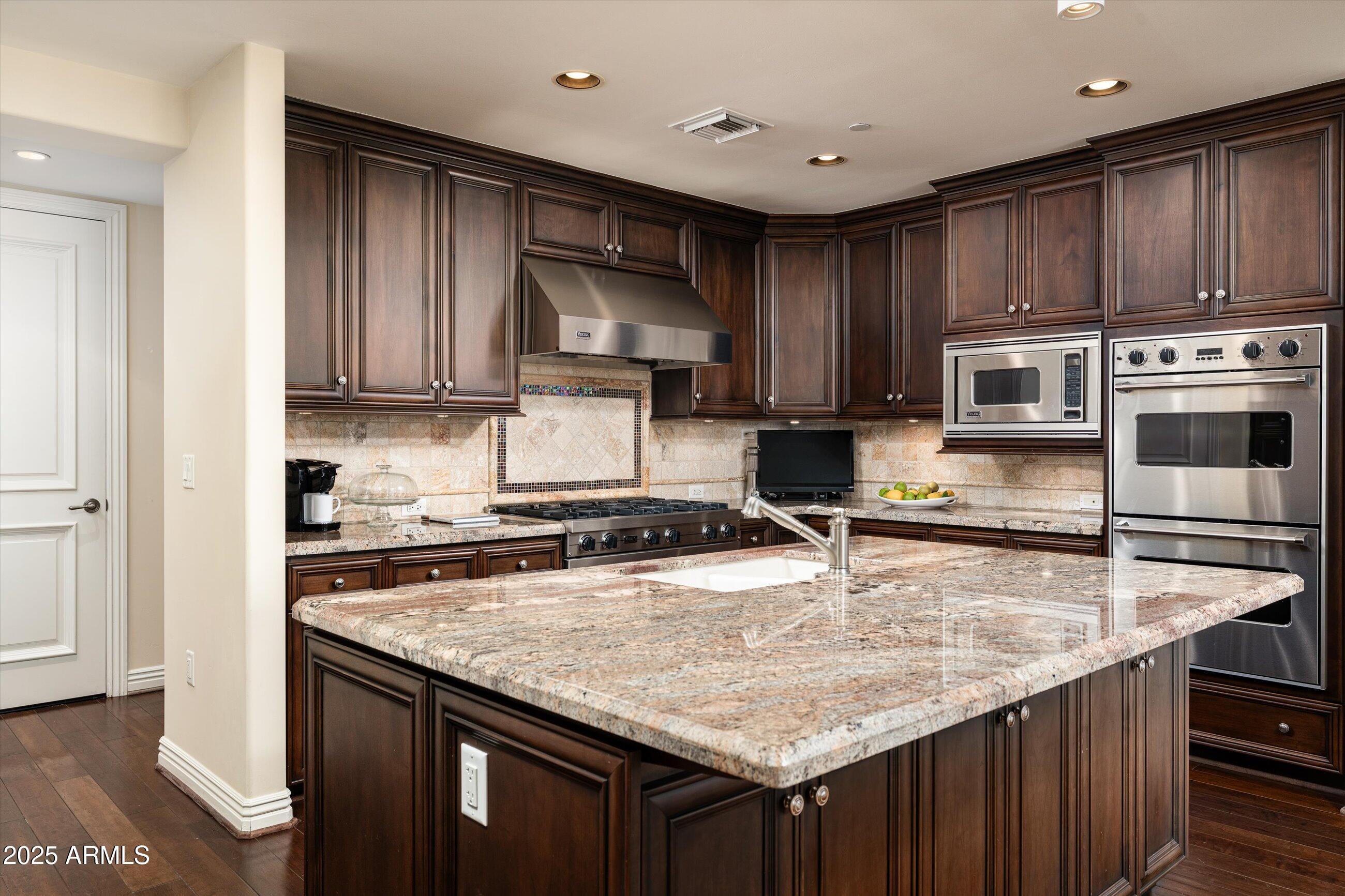 Scottsdale Waterfront Residences - Residential