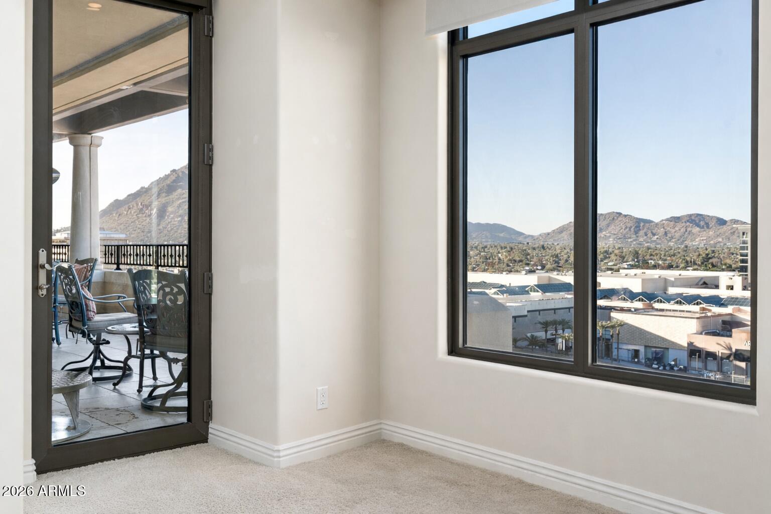 Scottsdale Waterfront Residences - Residential
