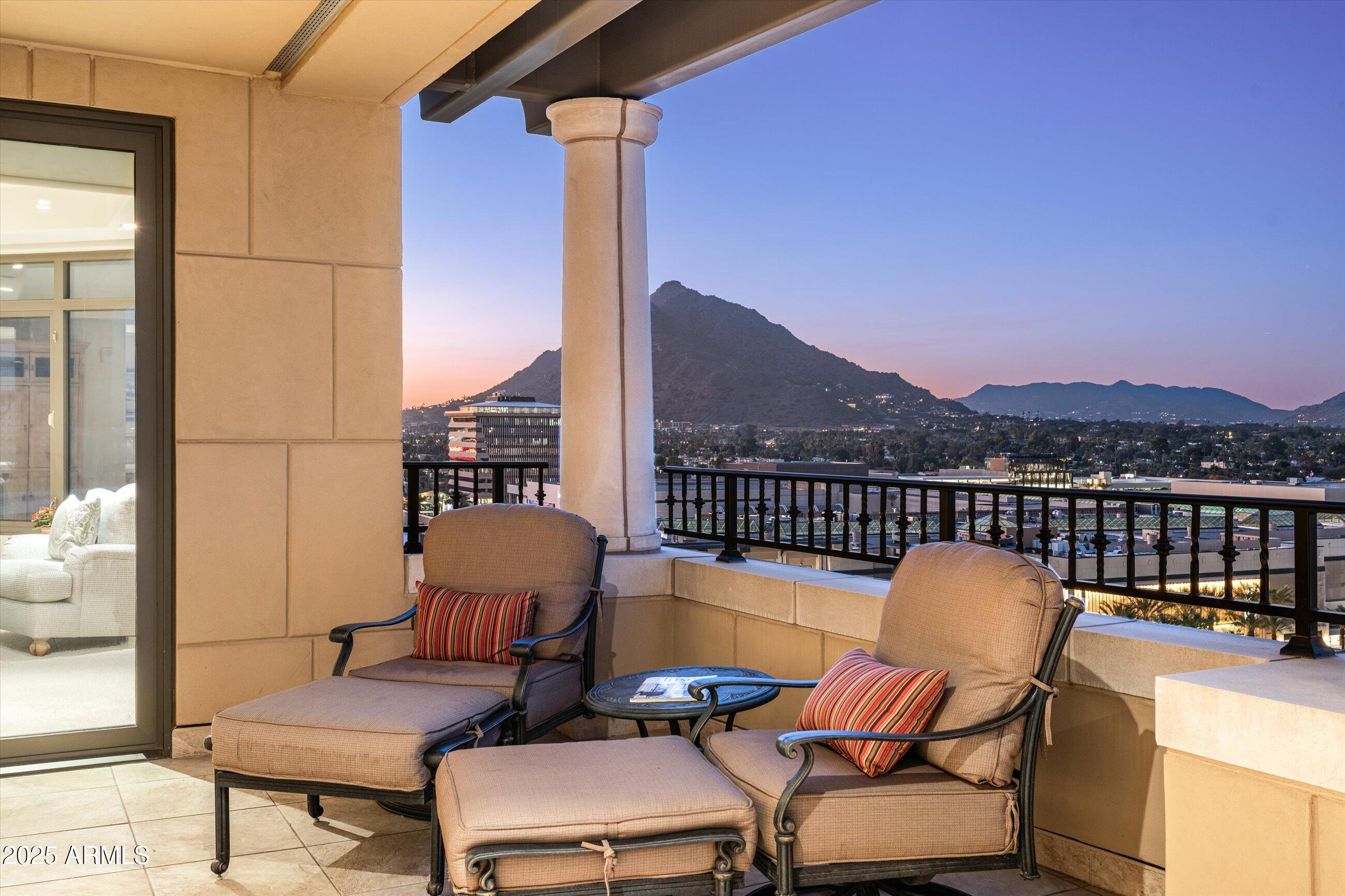 Scottsdale Waterfront Residences - Residential