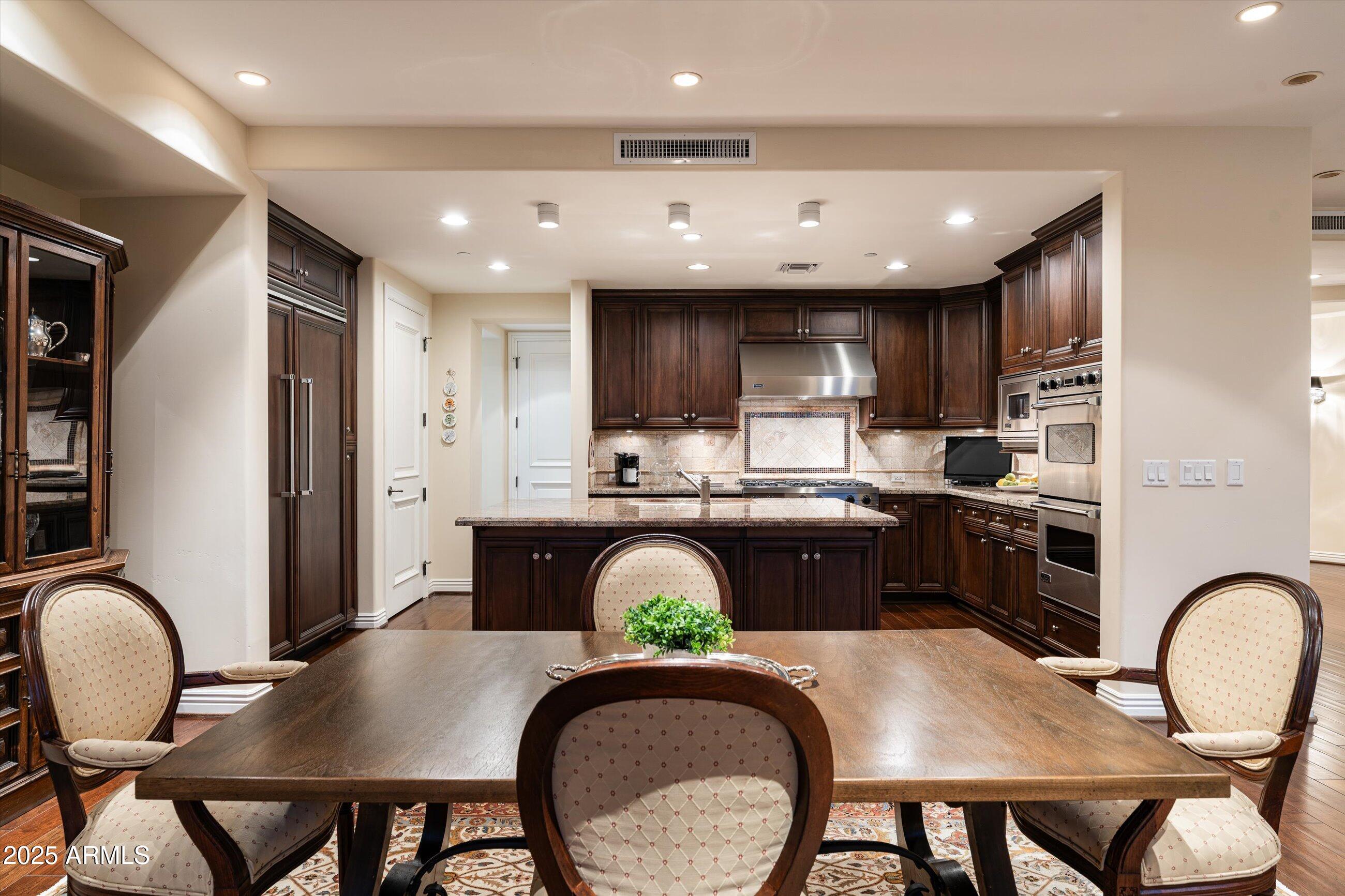 Scottsdale Waterfront Residences - Residential