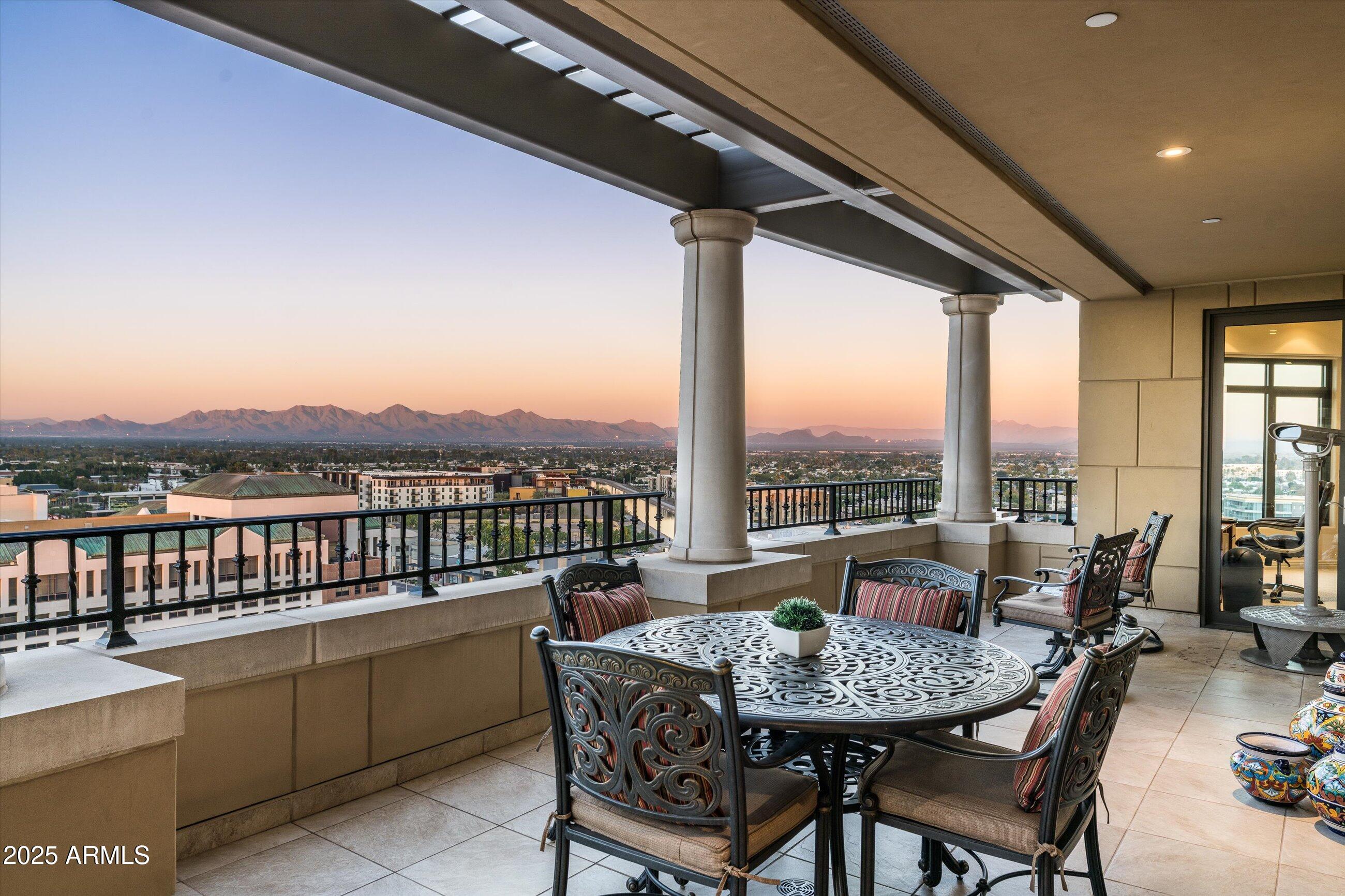 Scottsdale Waterfront Residences - Residential