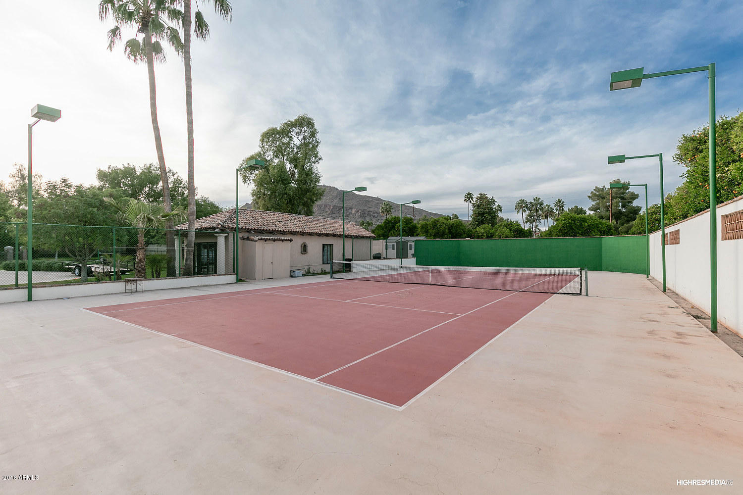APACHE ESTATES - Residential