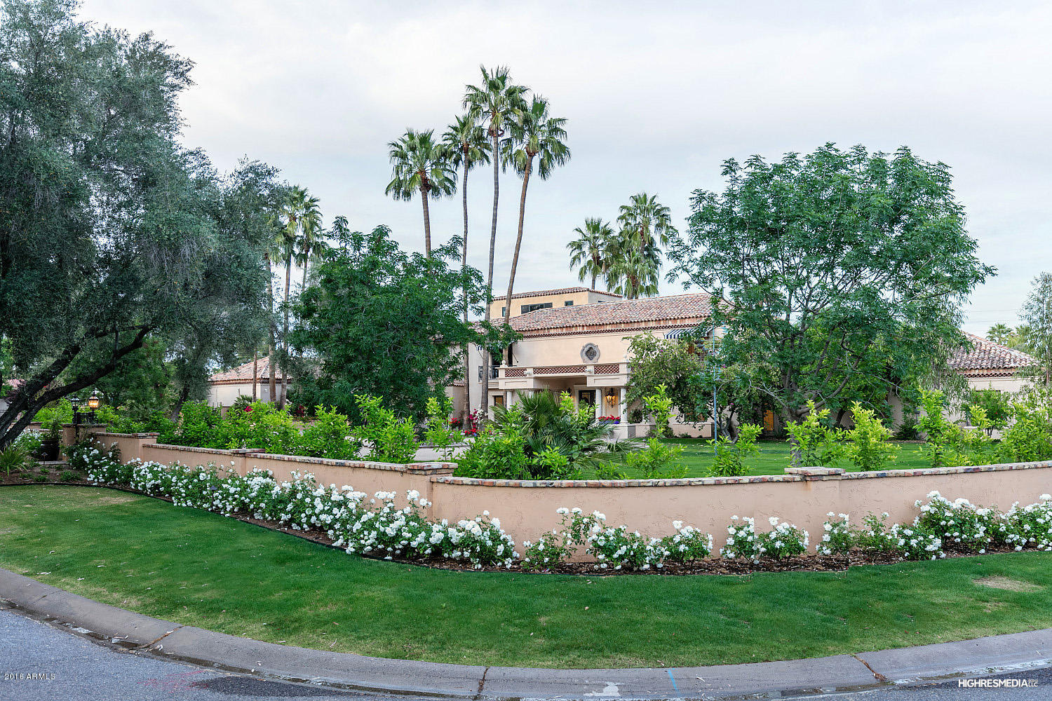 APACHE ESTATES - Residential