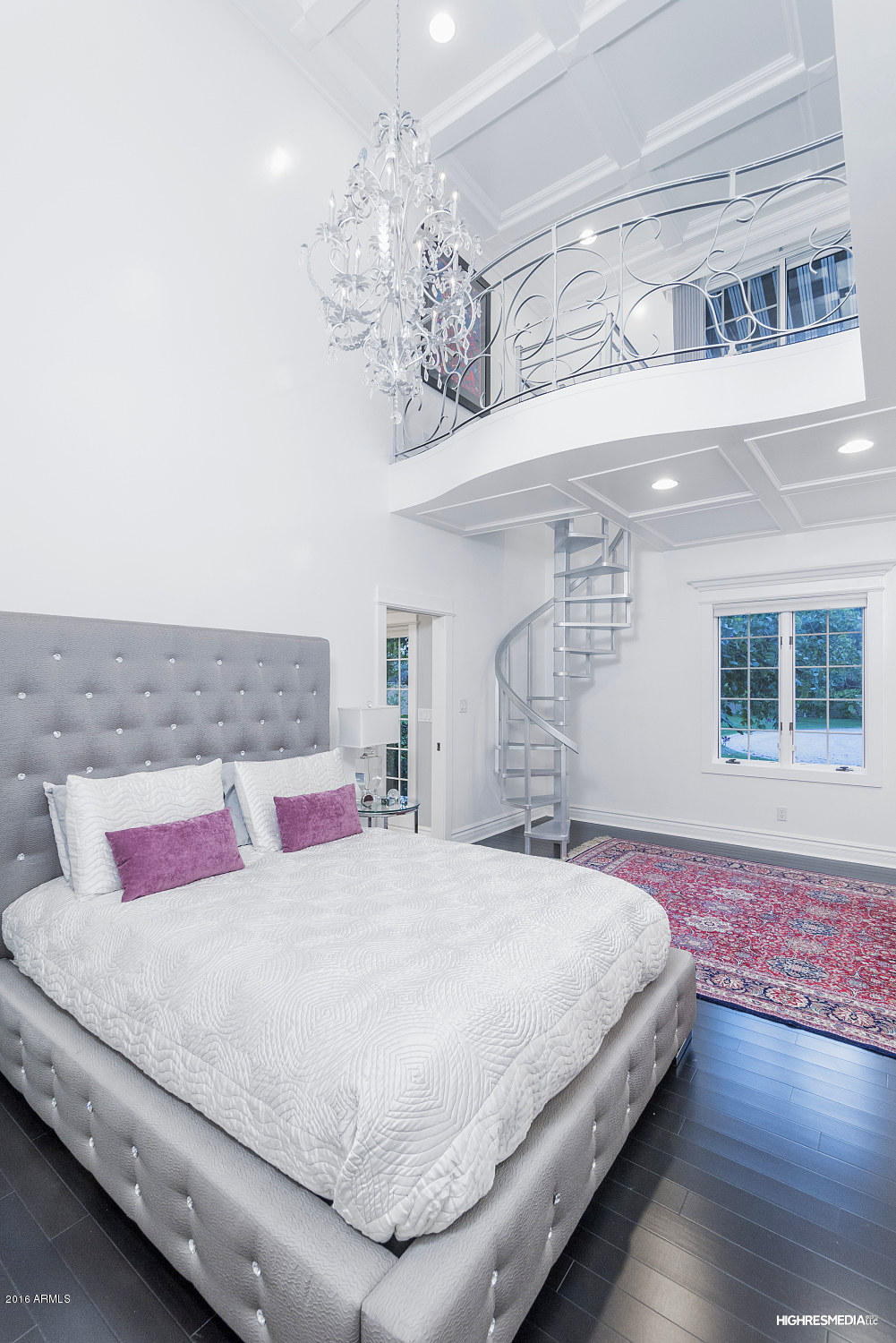 APACHE ESTATES - Residential