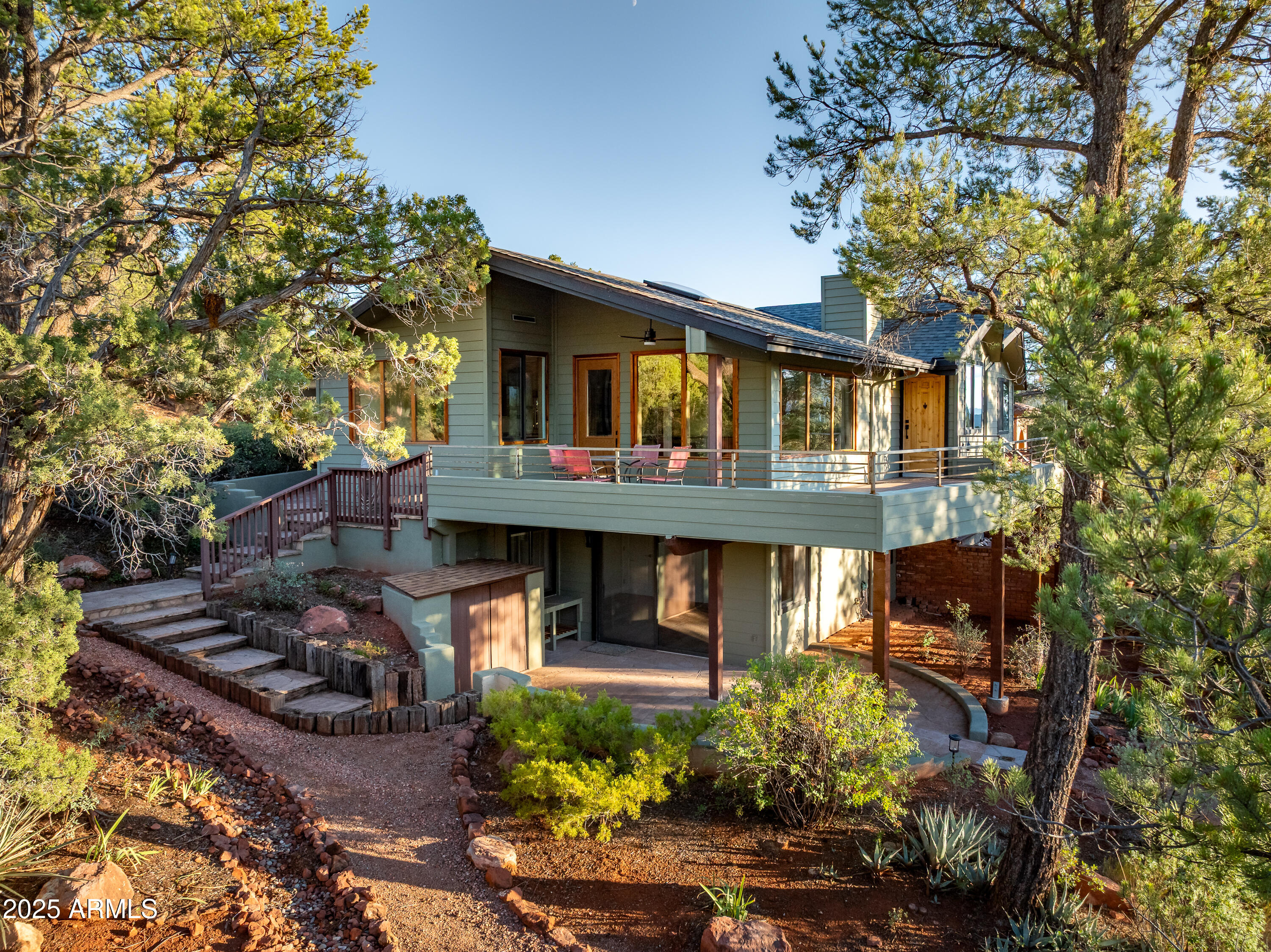 CATHEDRAL VIEW - Residential