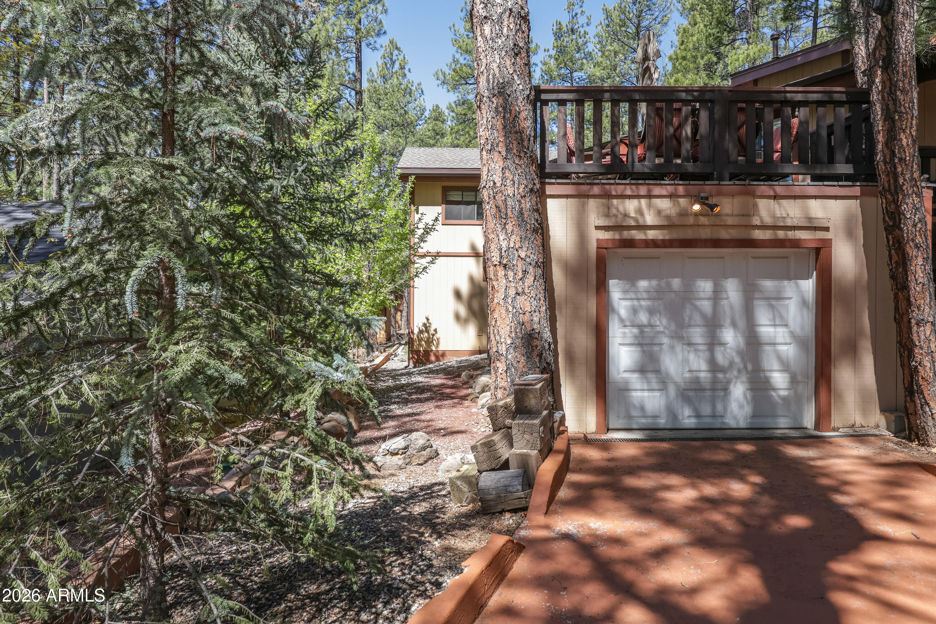 SUBDIVISION: PINEWOOD UNIT 09 LOT: 91 SIXTEENTH: SW QUARTER: NW SECTION: 15 TOWNSHIP: 18N RANGE: 07E - Residential