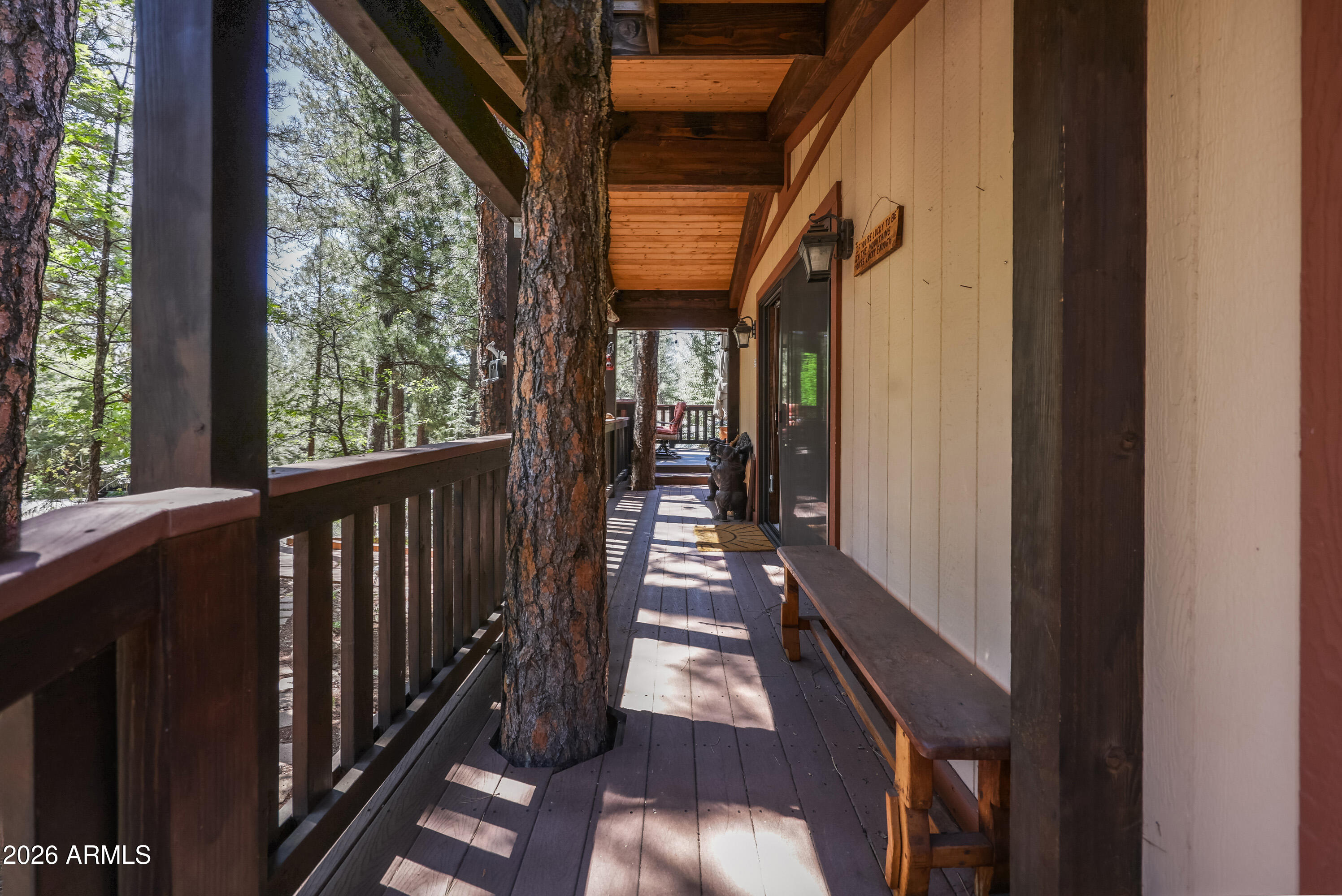 SUBDIVISION: PINEWOOD UNIT 09 LOT: 91 SIXTEENTH: SW QUARTER: NW SECTION: 15 TOWNSHIP: 18N RANGE: 07E - Residential