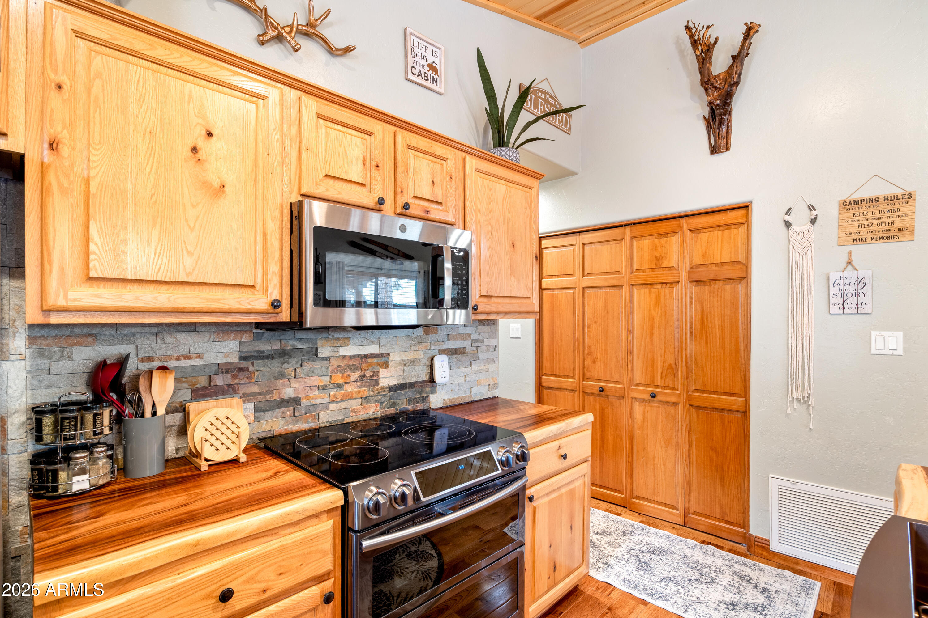 BISON RANCH - Residential