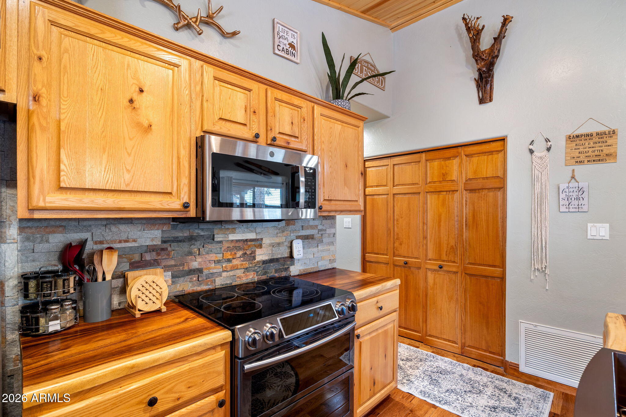 BISON RANCH - Residential