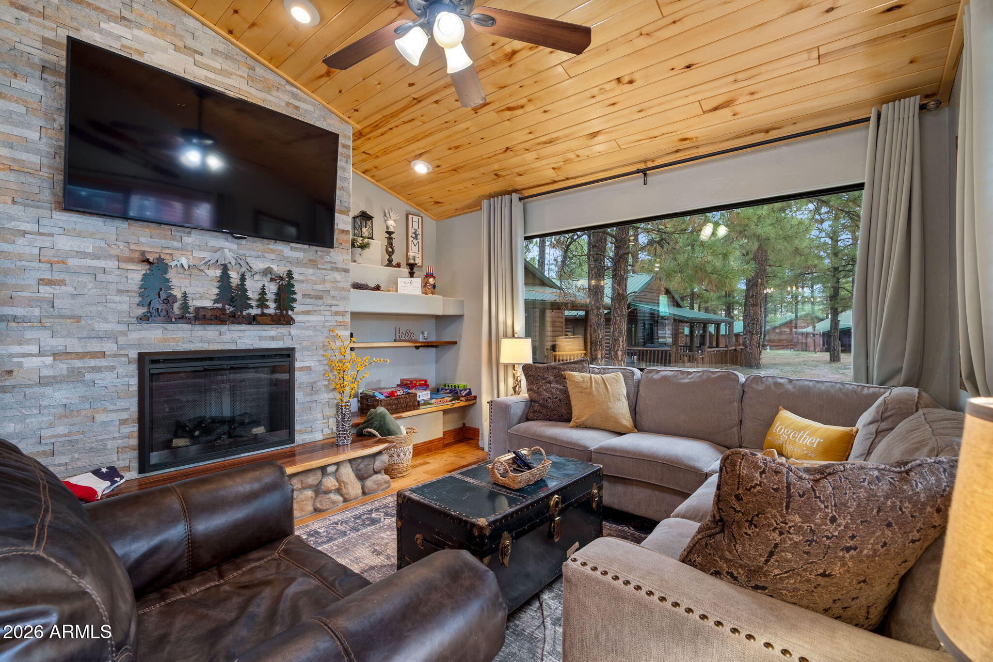 BISON RANCH - Residential