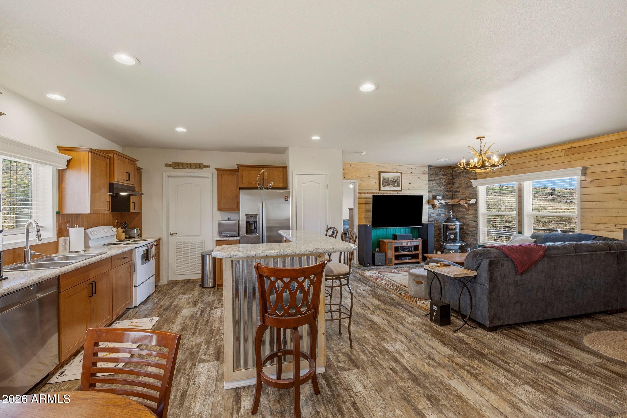 BLUE HILLS FARM - Residential