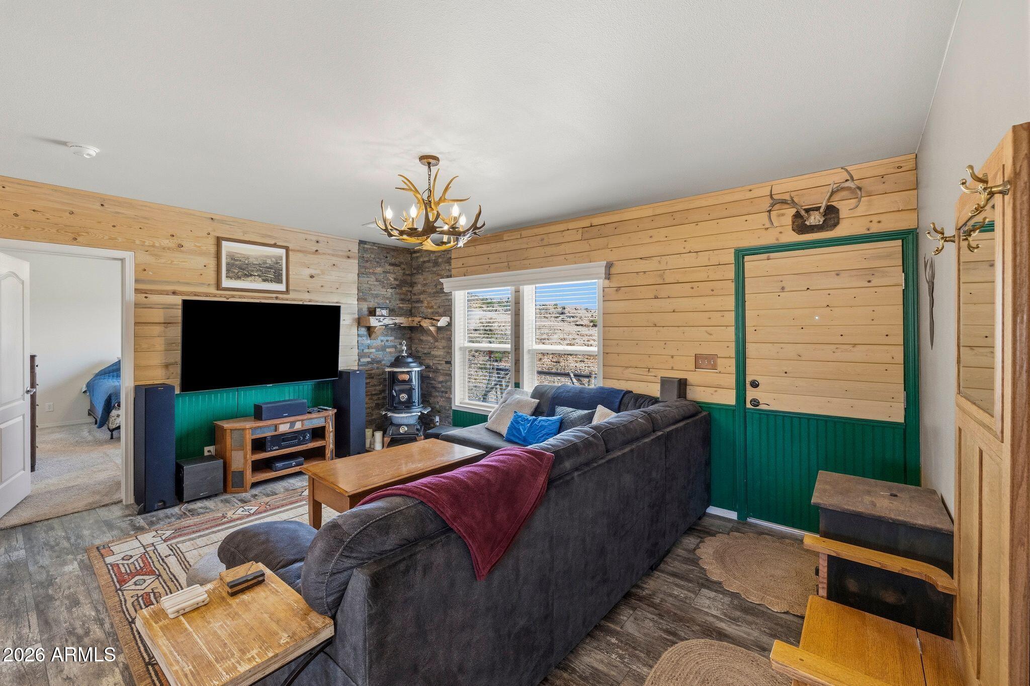 BLUE HILLS FARM - Residential