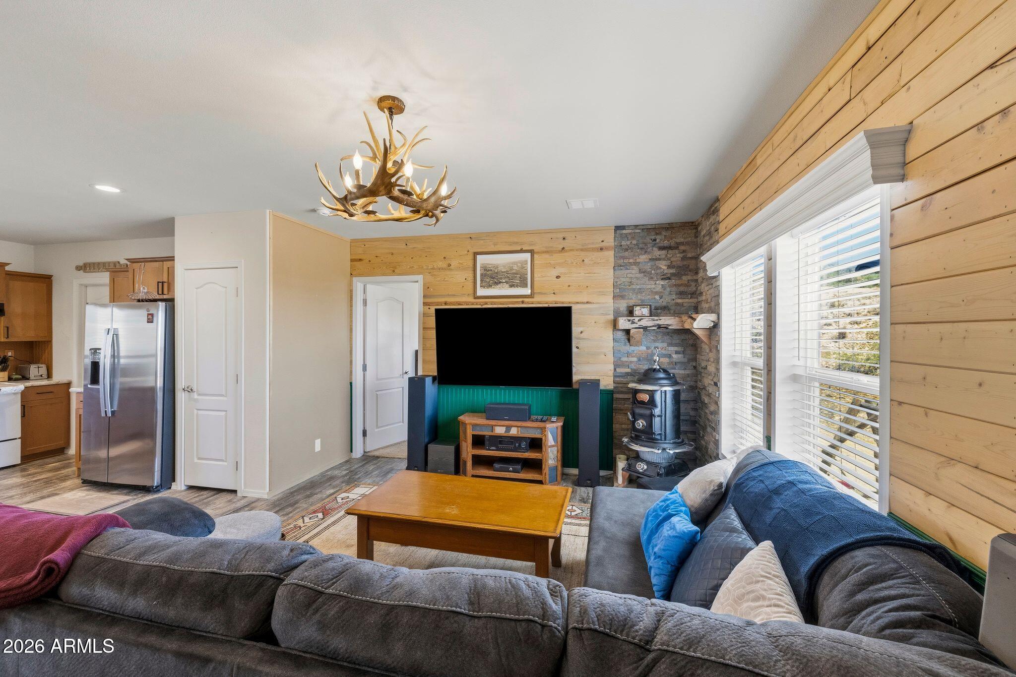 BLUE HILLS FARM - Residential