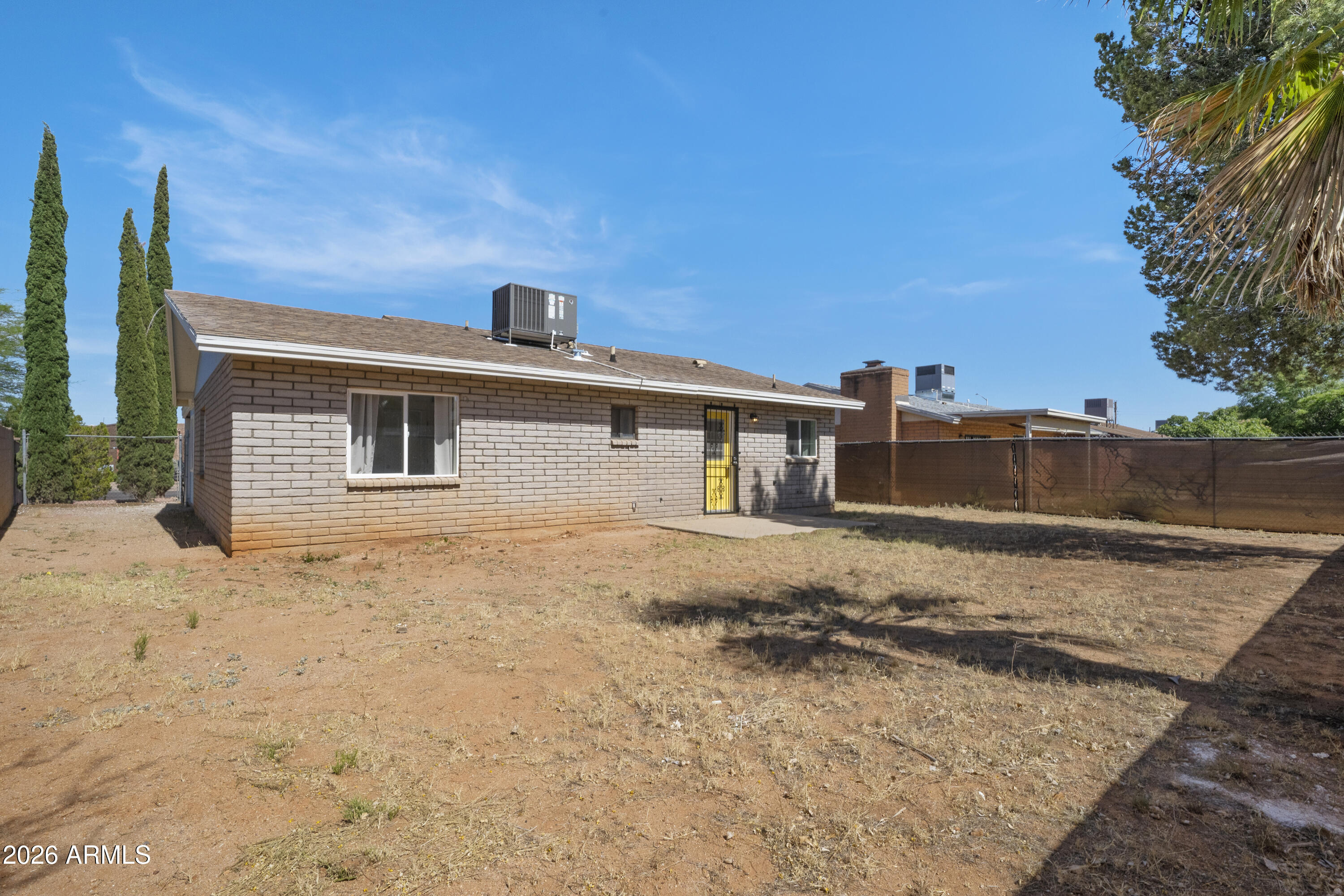 VILLAGE PARK - Residential
