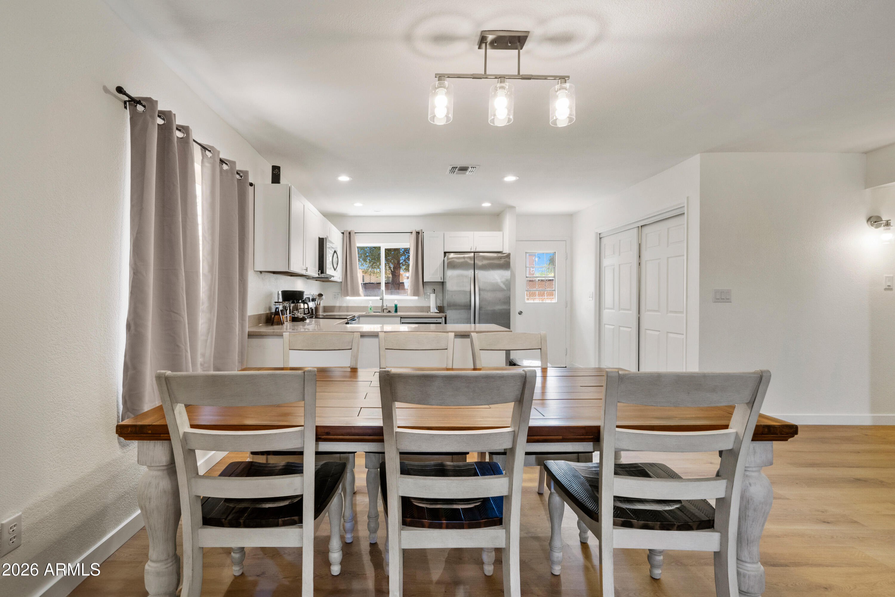 VILLAGE PARK - Residential