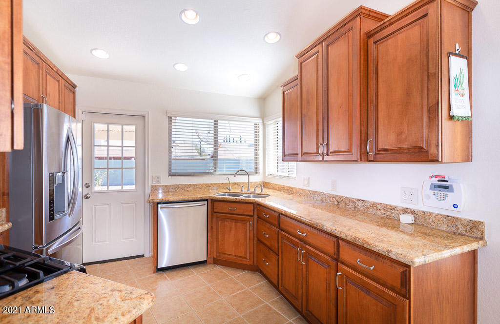 EAGLE RIDGE AMD - Residential