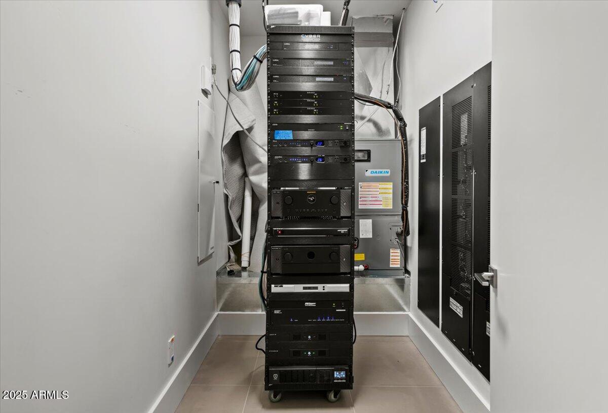 RITZ-CARLTON PARCEL B AMD 3 REPLAT - Residential