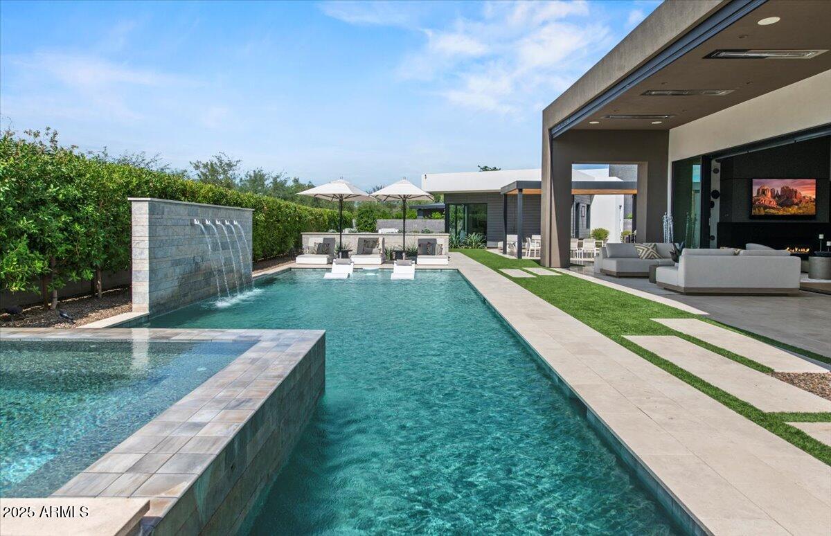 RITZ-CARLTON PARCEL B AMD 3 REPLAT - Residential