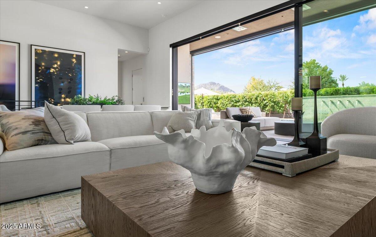 RITZ-CARLTON PARCEL B AMD 3 REPLAT - Residential