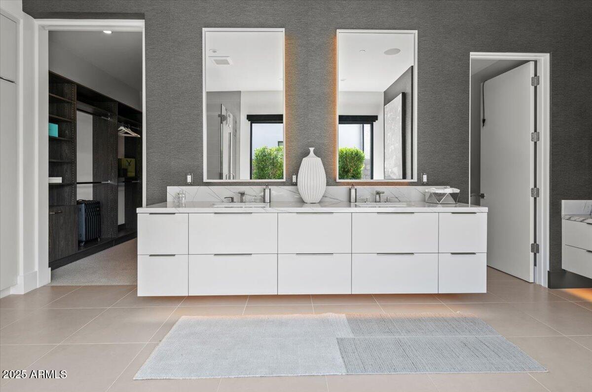 RITZ-CARLTON PARCEL B AMD 3 REPLAT - Residential