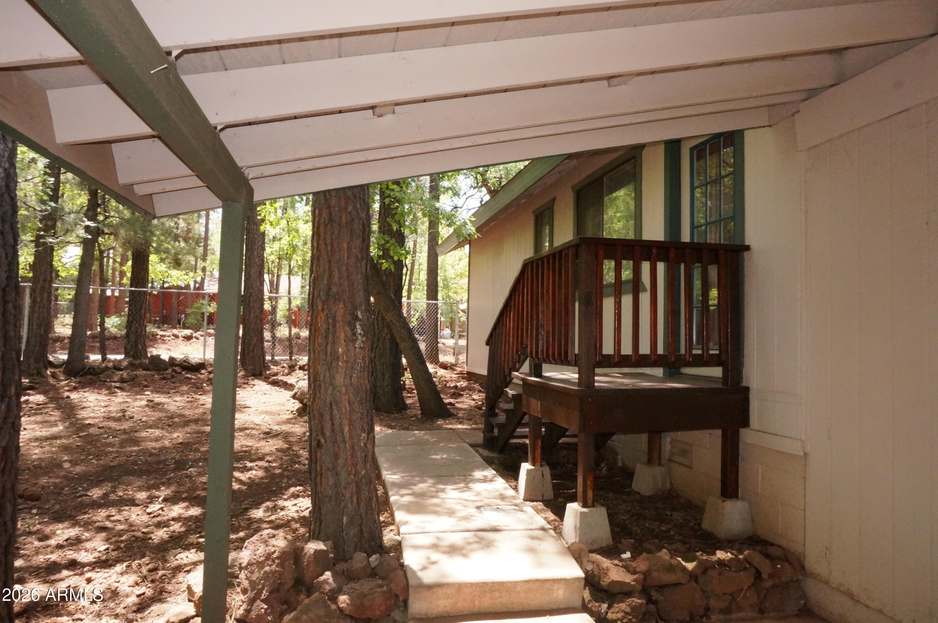 WHITE MOUNTAIN CLUB ESTATES UNIT 2 - Residential