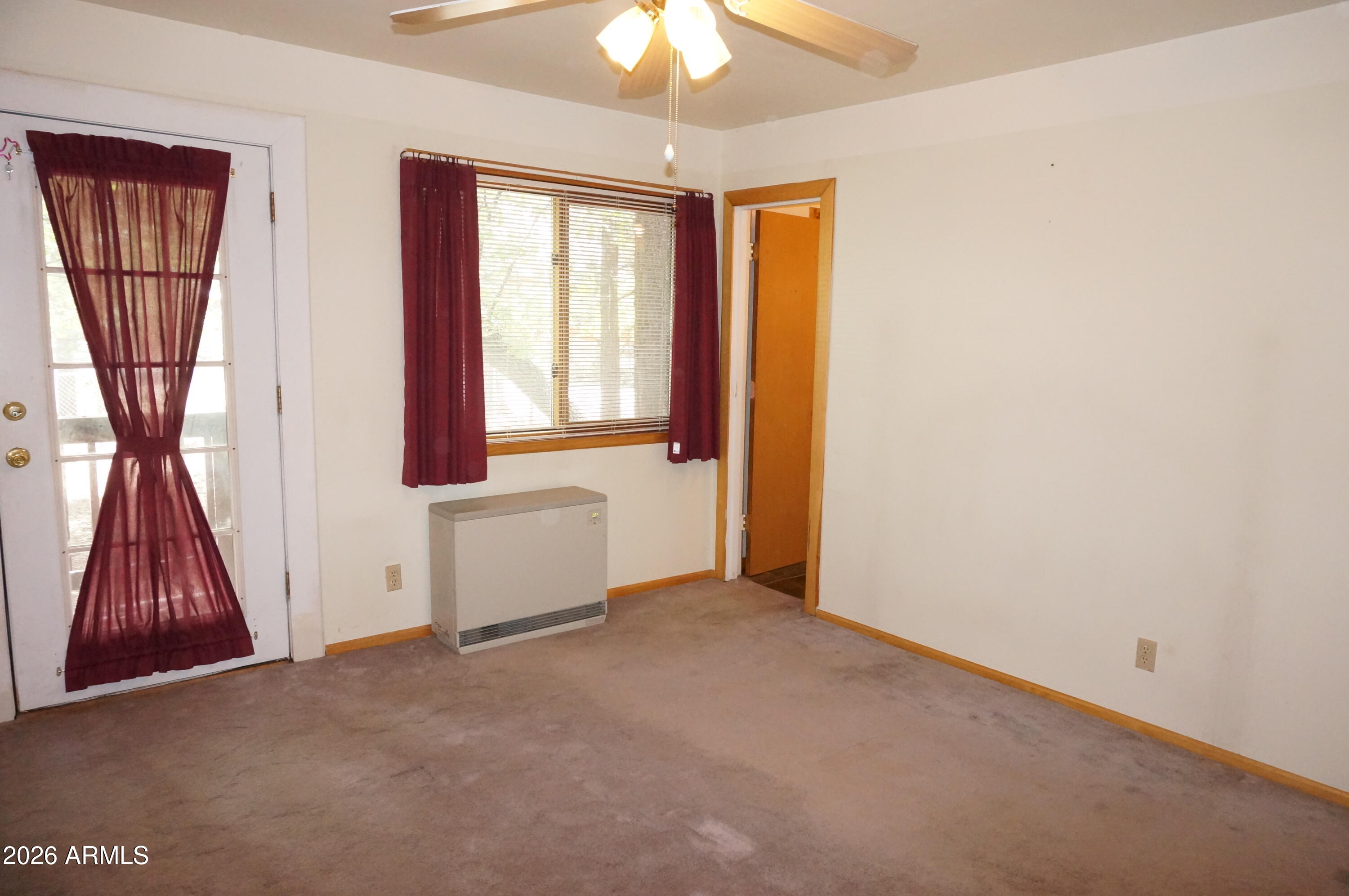 WHITE MOUNTAIN CLUB ESTATES UNIT 2 - Residential