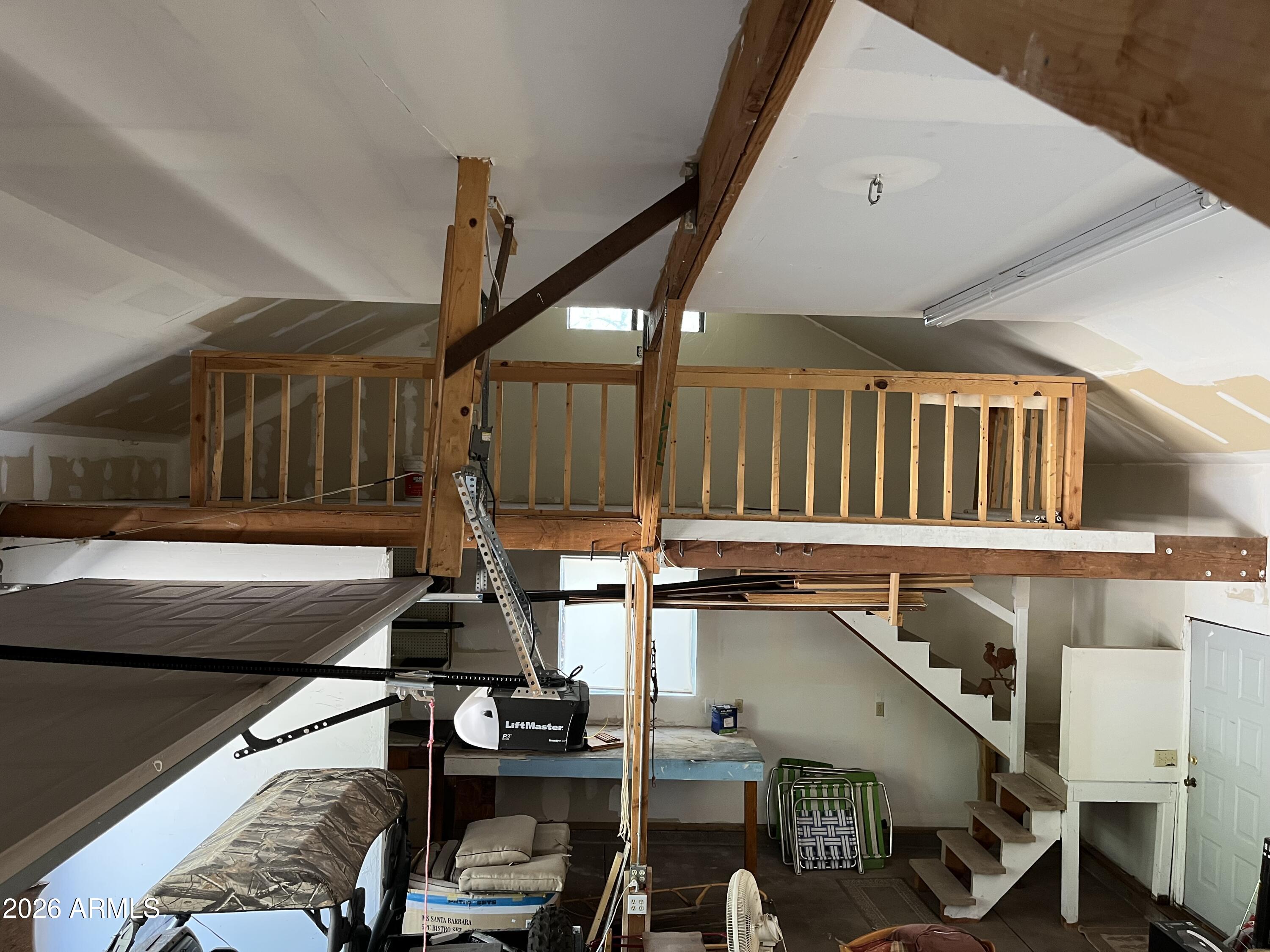 WHITE MOUNTAIN CLUB ESTATES UNIT 2 - Residential