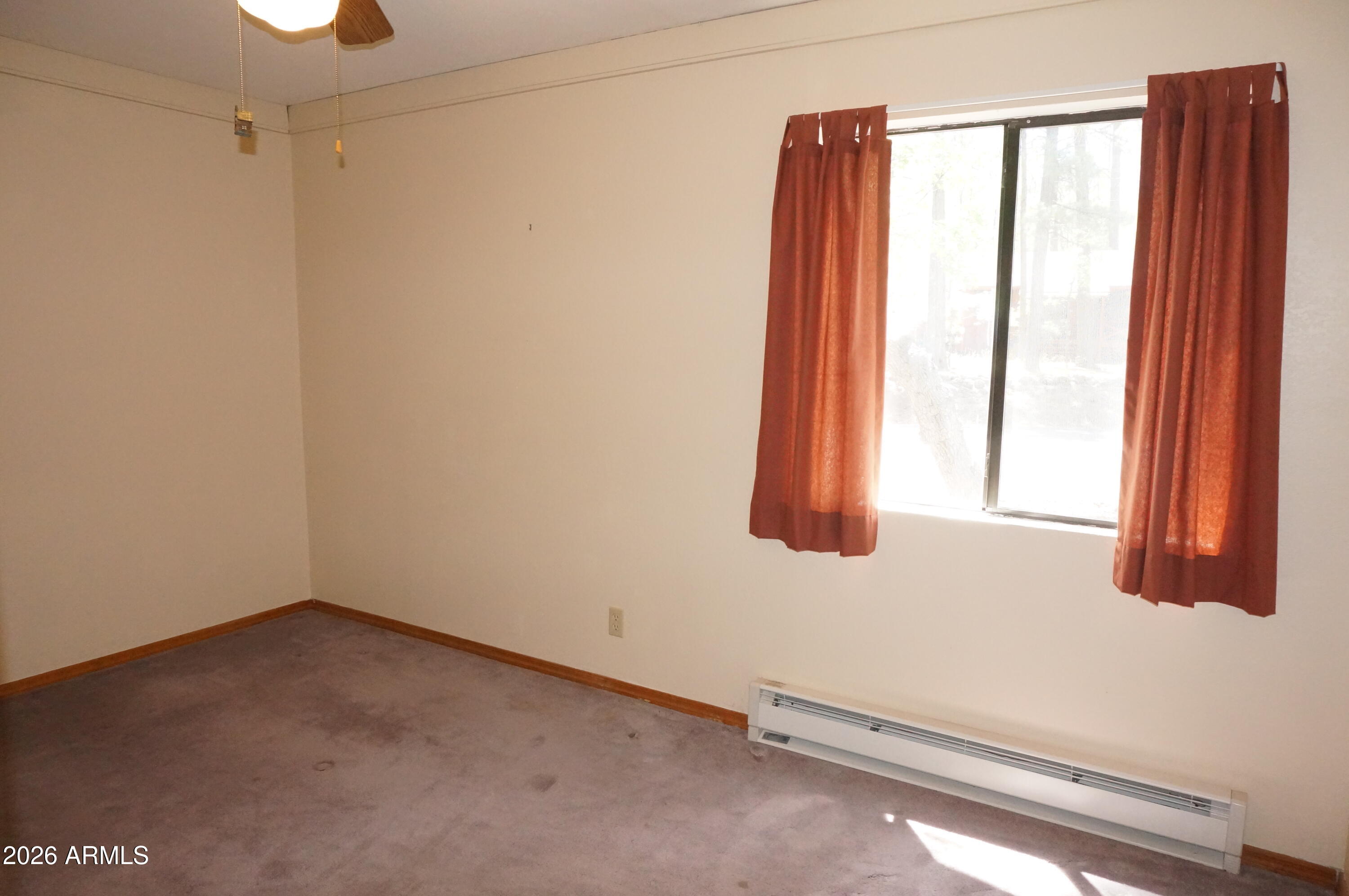 WHITE MOUNTAIN CLUB ESTATES UNIT 2 - Residential