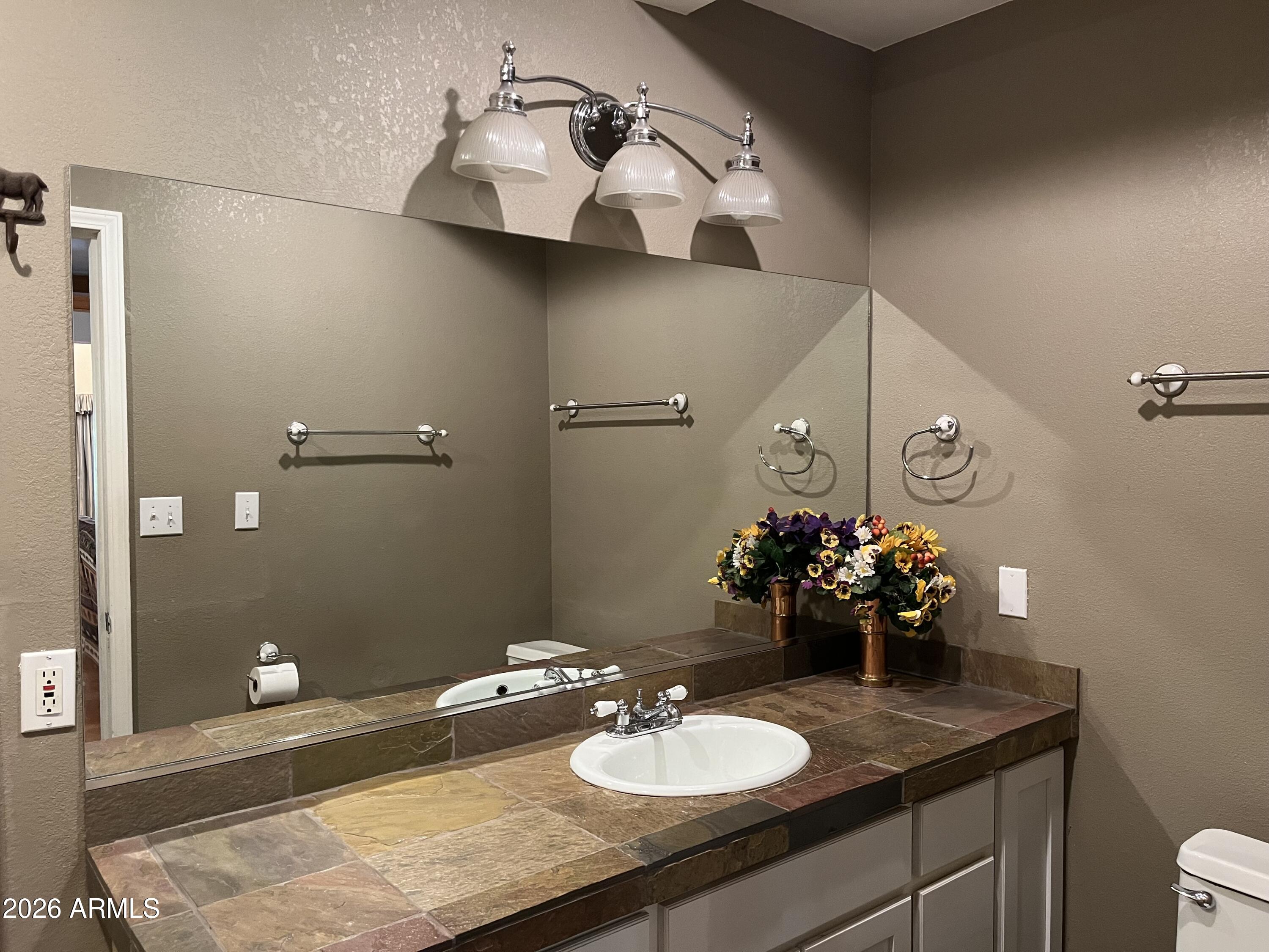 WHITE MOUNTAIN CLUB ESTATES UNIT 2 - Residential