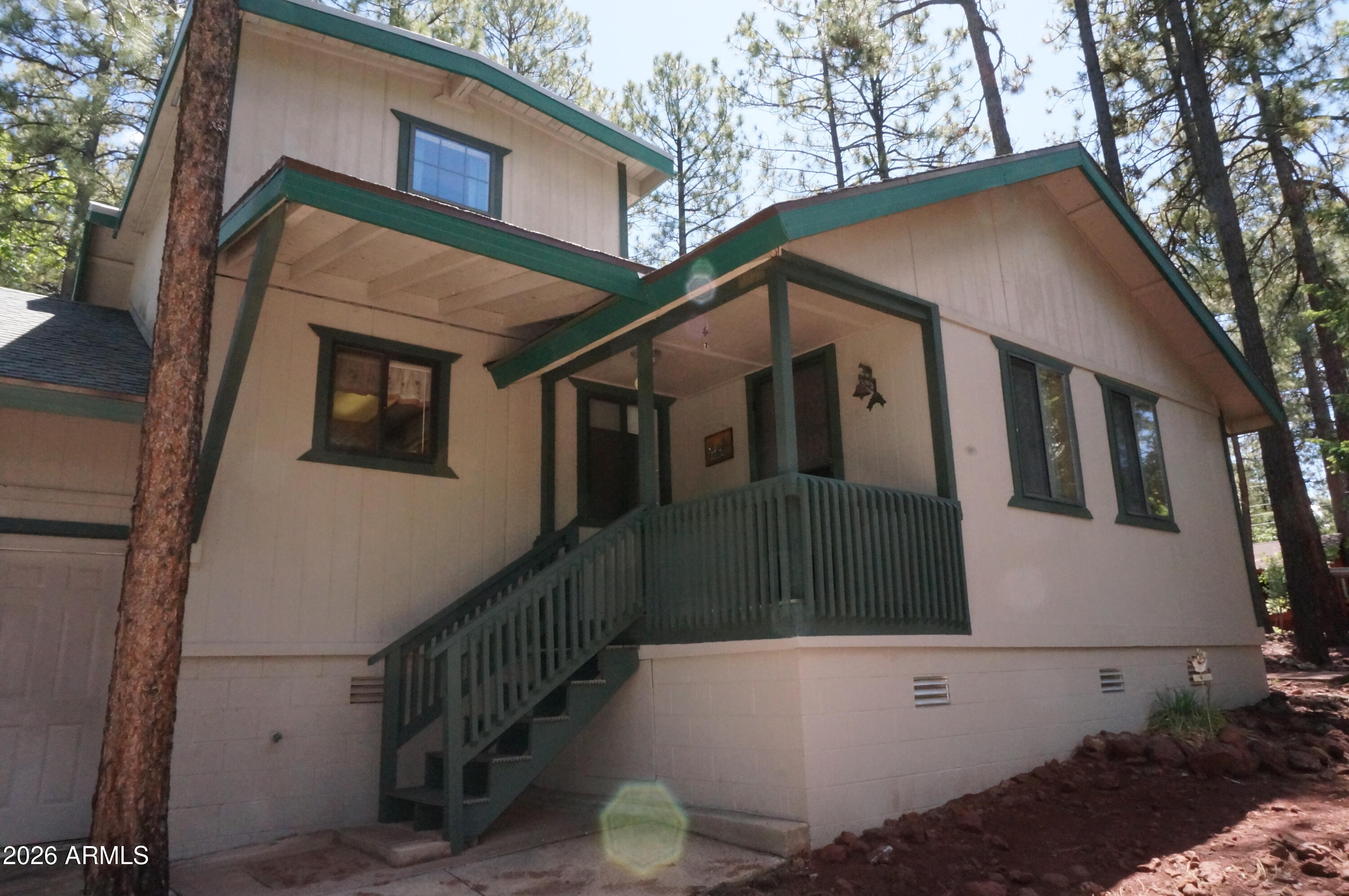 WHITE MOUNTAIN CLUB ESTATES UNIT 2 - Residential