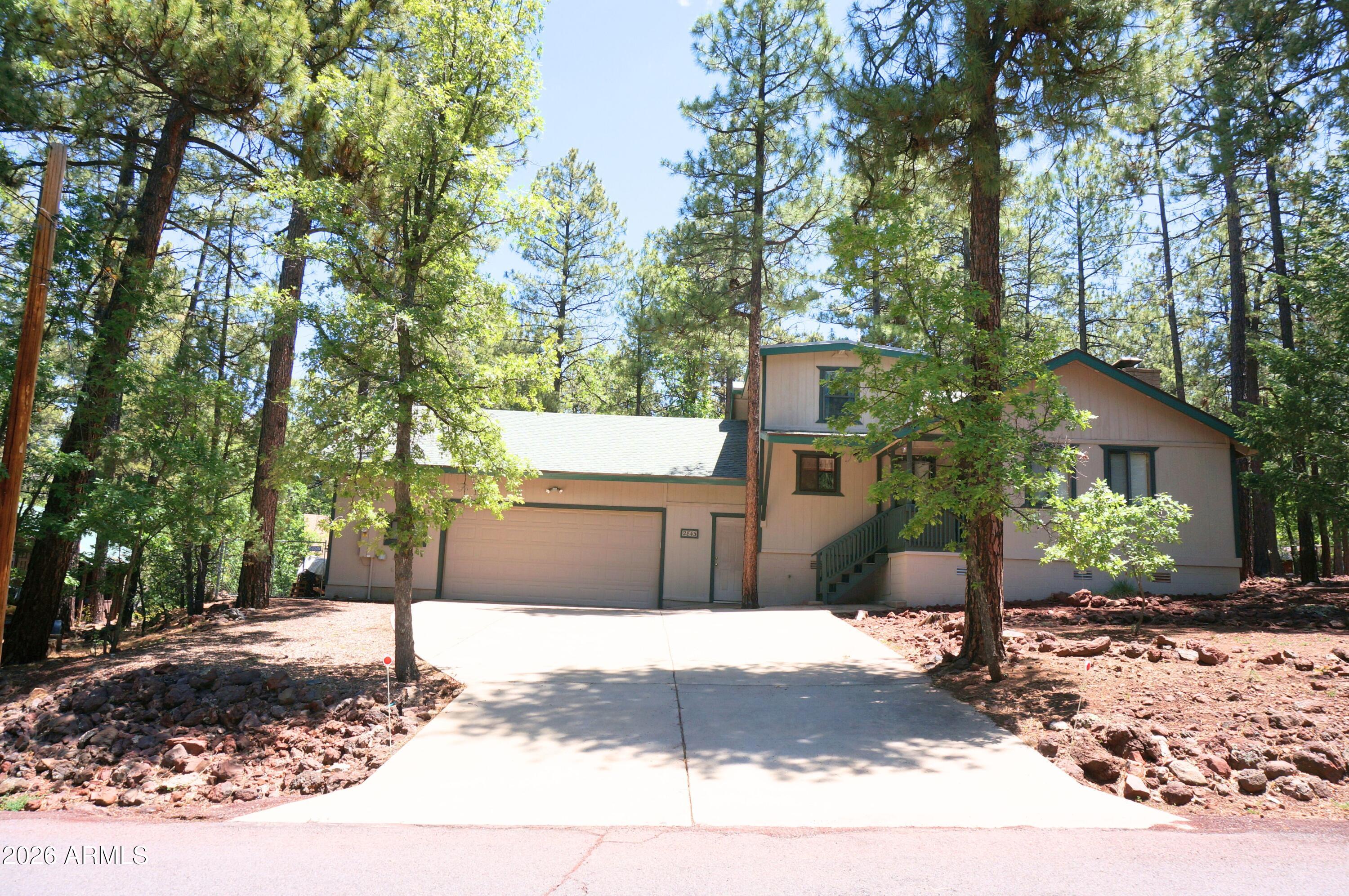 WHITE MOUNTAIN CLUB ESTATES UNIT 2 - Residential