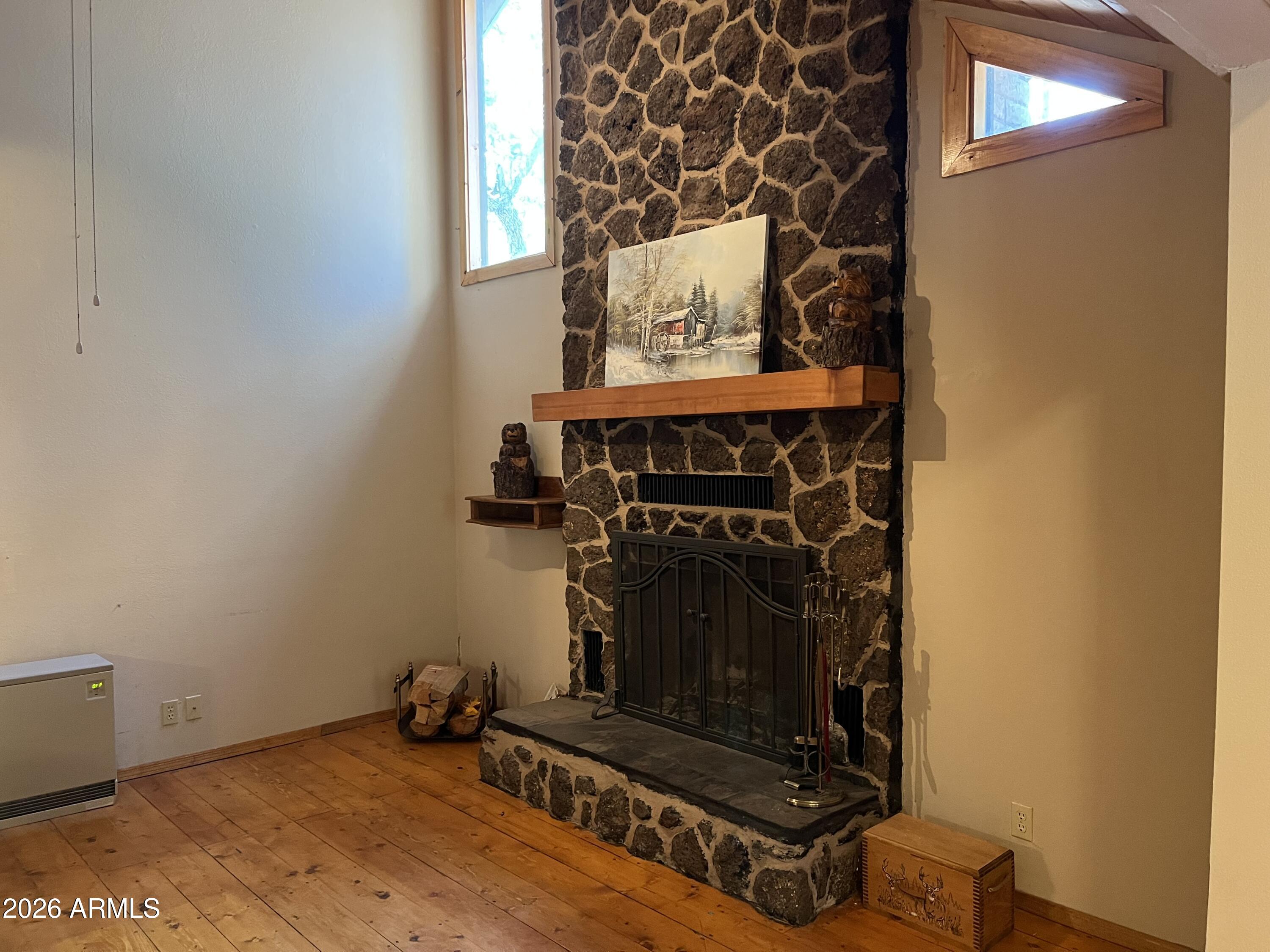 WHITE MOUNTAIN CLUB ESTATES UNIT 2 - Residential