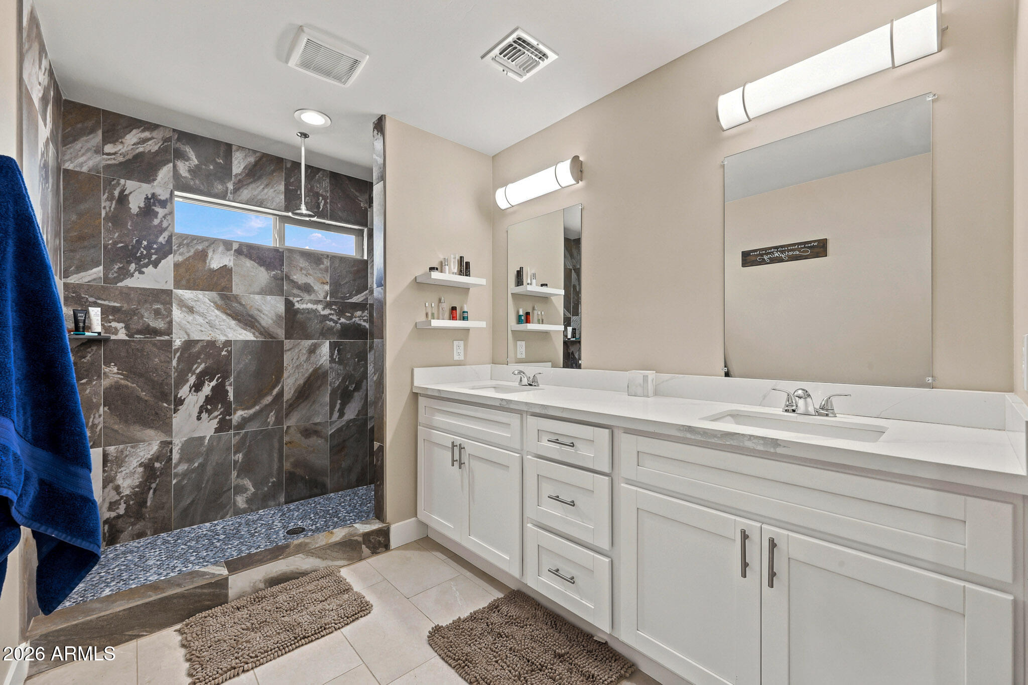 PHOENIX VALLEY WEST 2 - Residential