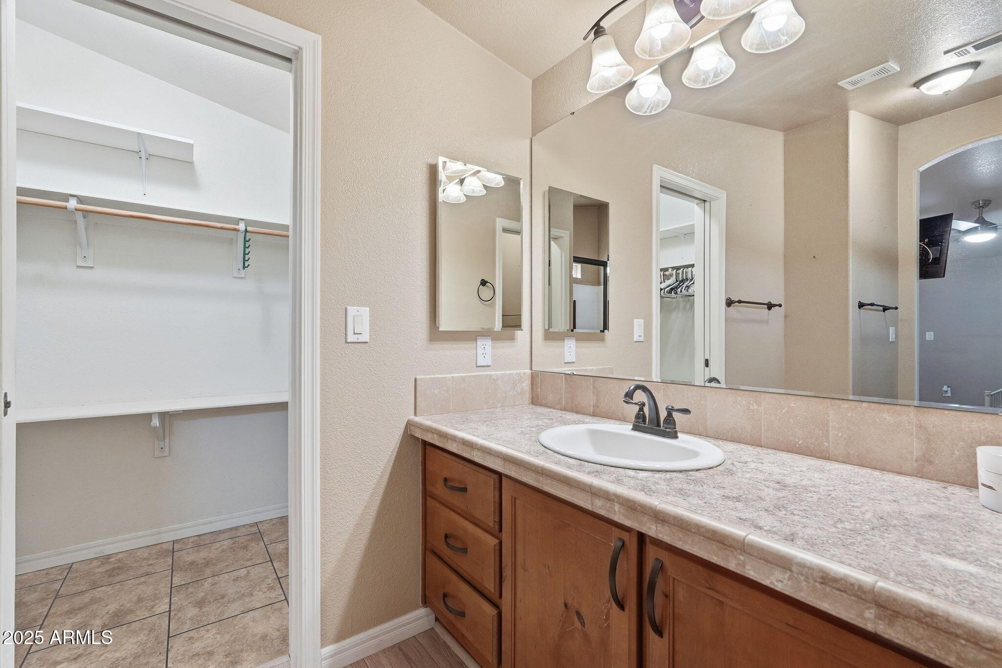 Rancho Val Vista Estates - Residential
