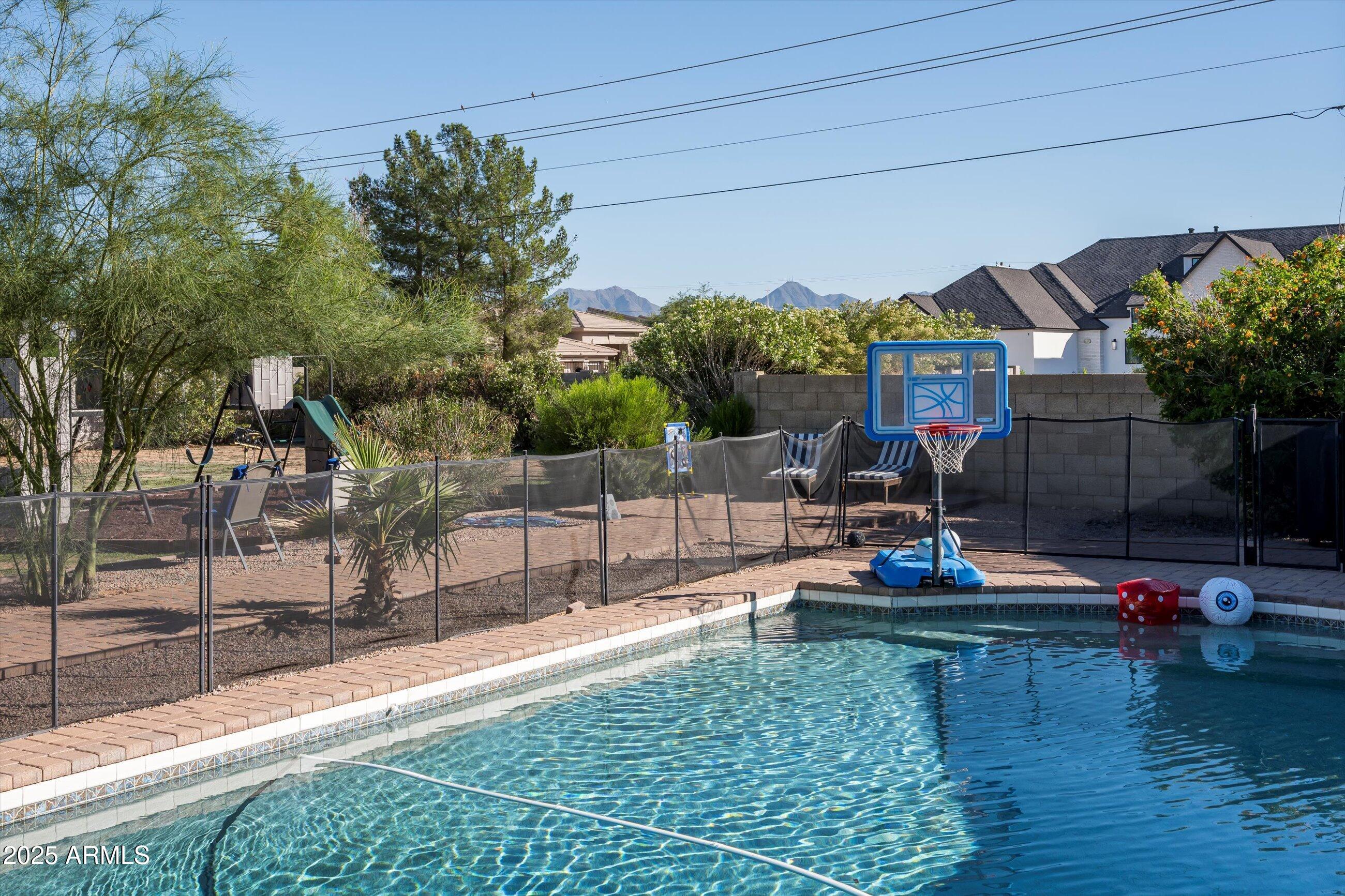 SUNBURST FARMS - Residential
