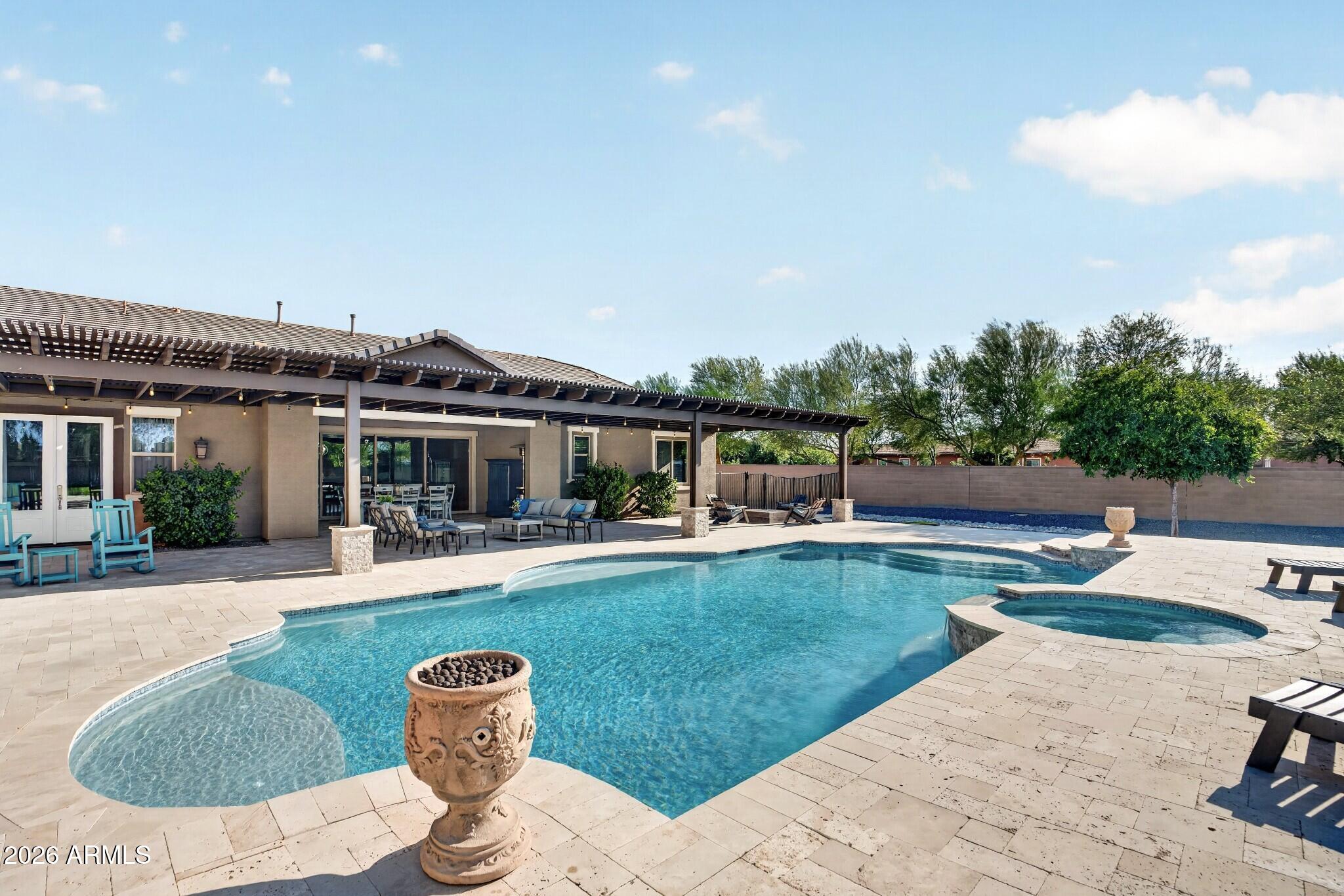 LA JARA FARMS - Residential