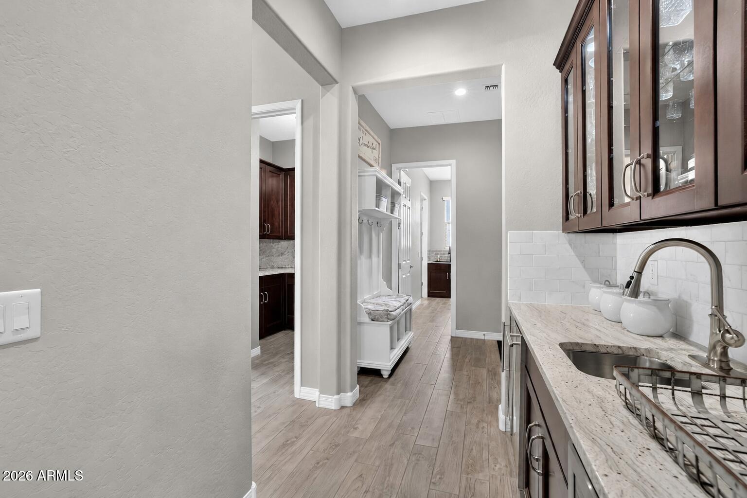 LA JARA FARMS - Residential