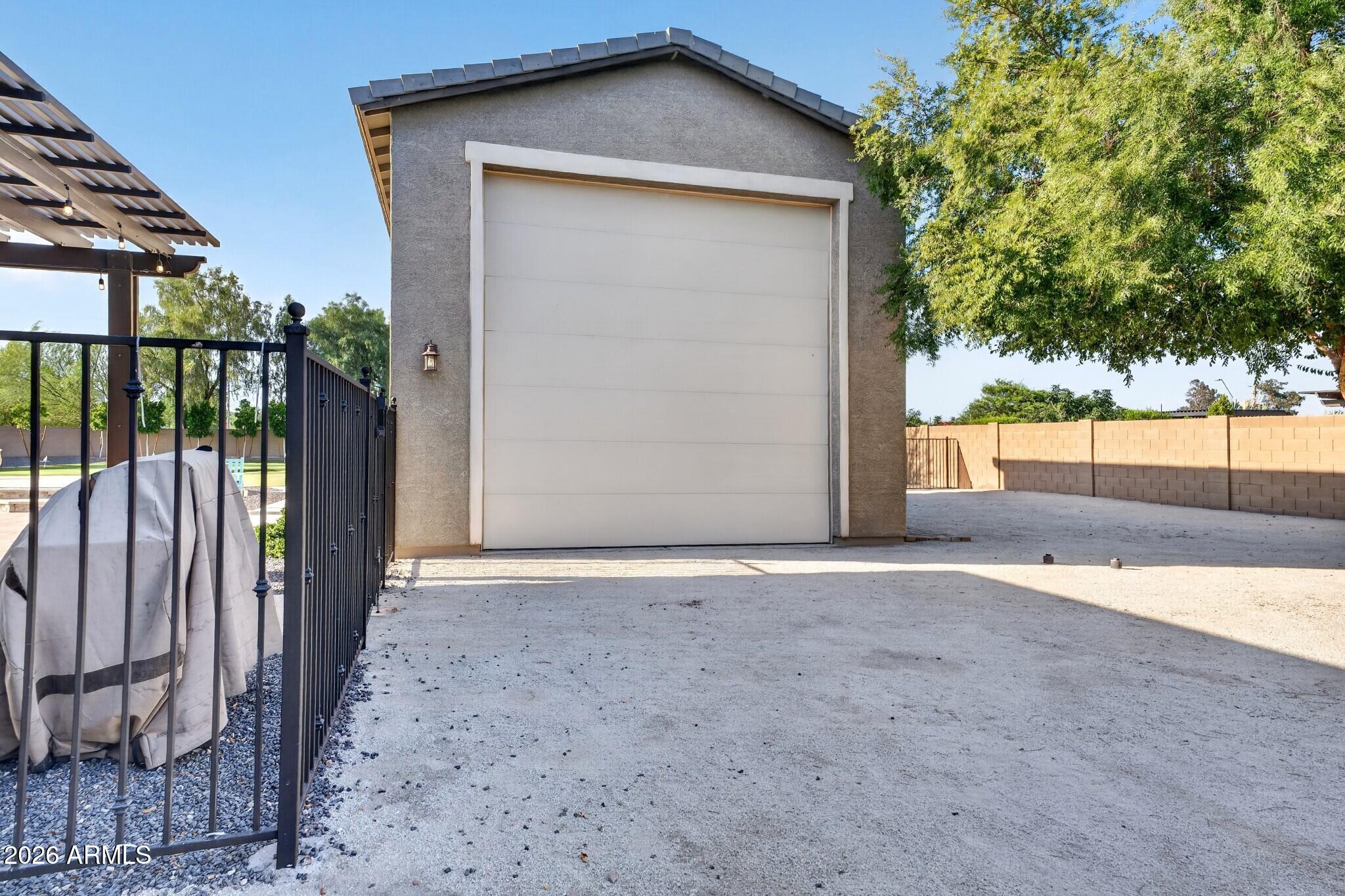 LA JARA FARMS - Residential