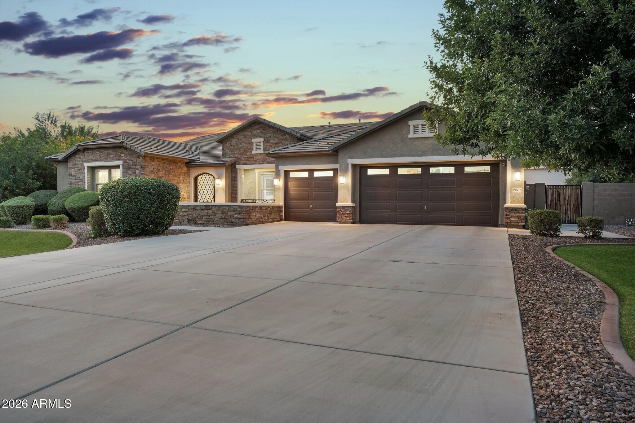 LA JARA FARMS - Residential