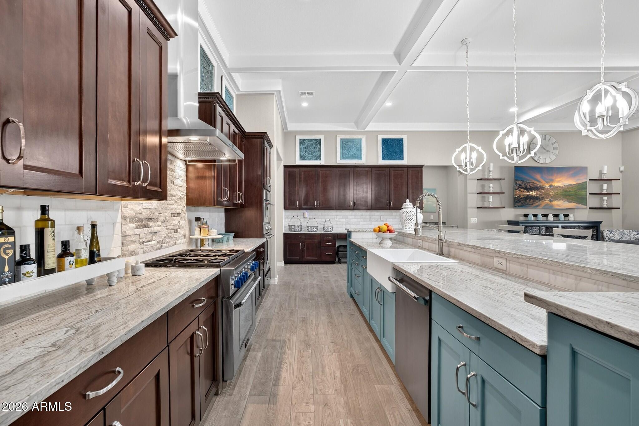 LA JARA FARMS - Residential