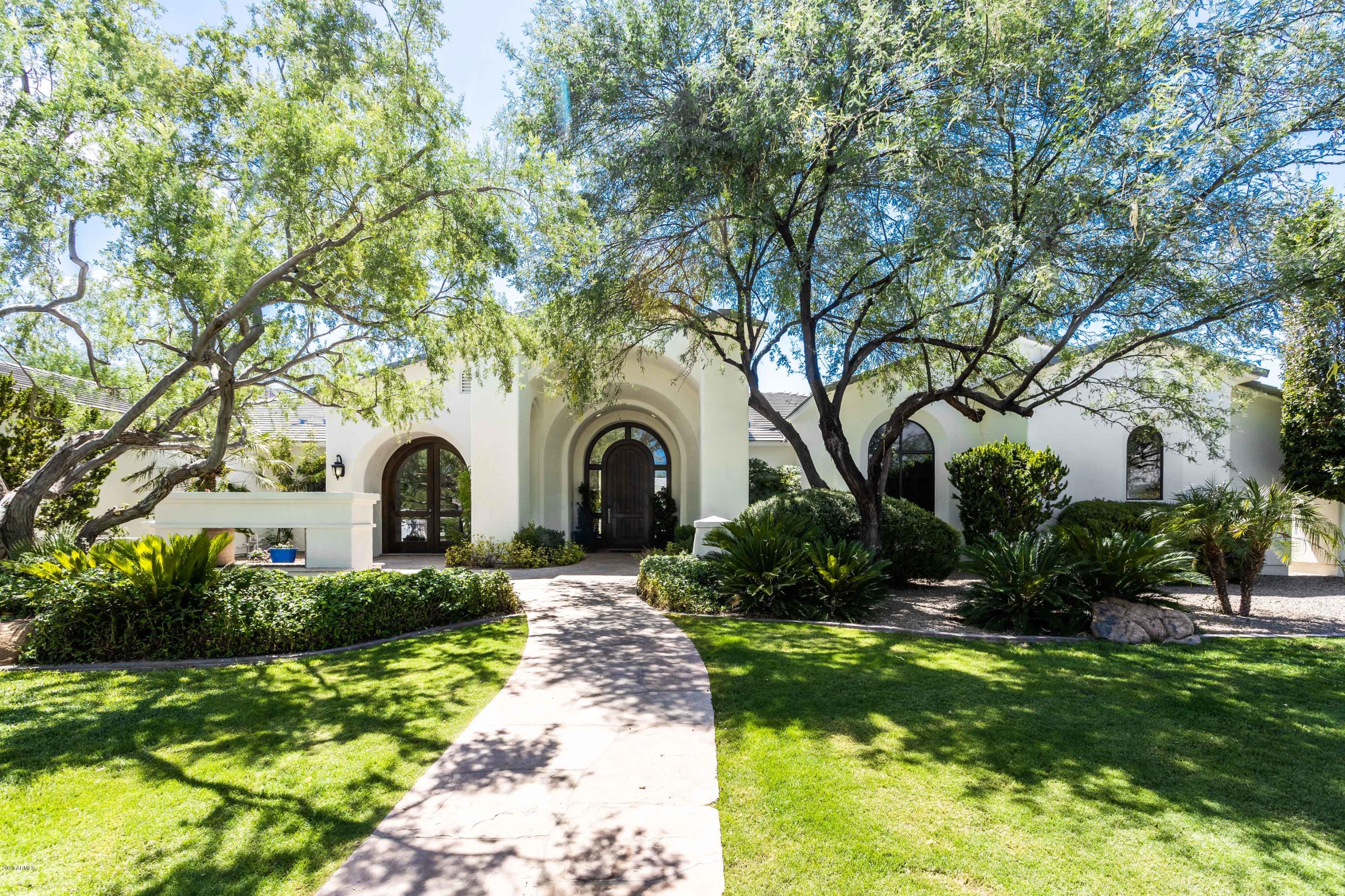 CASA BLANCA GARDENS - Residential