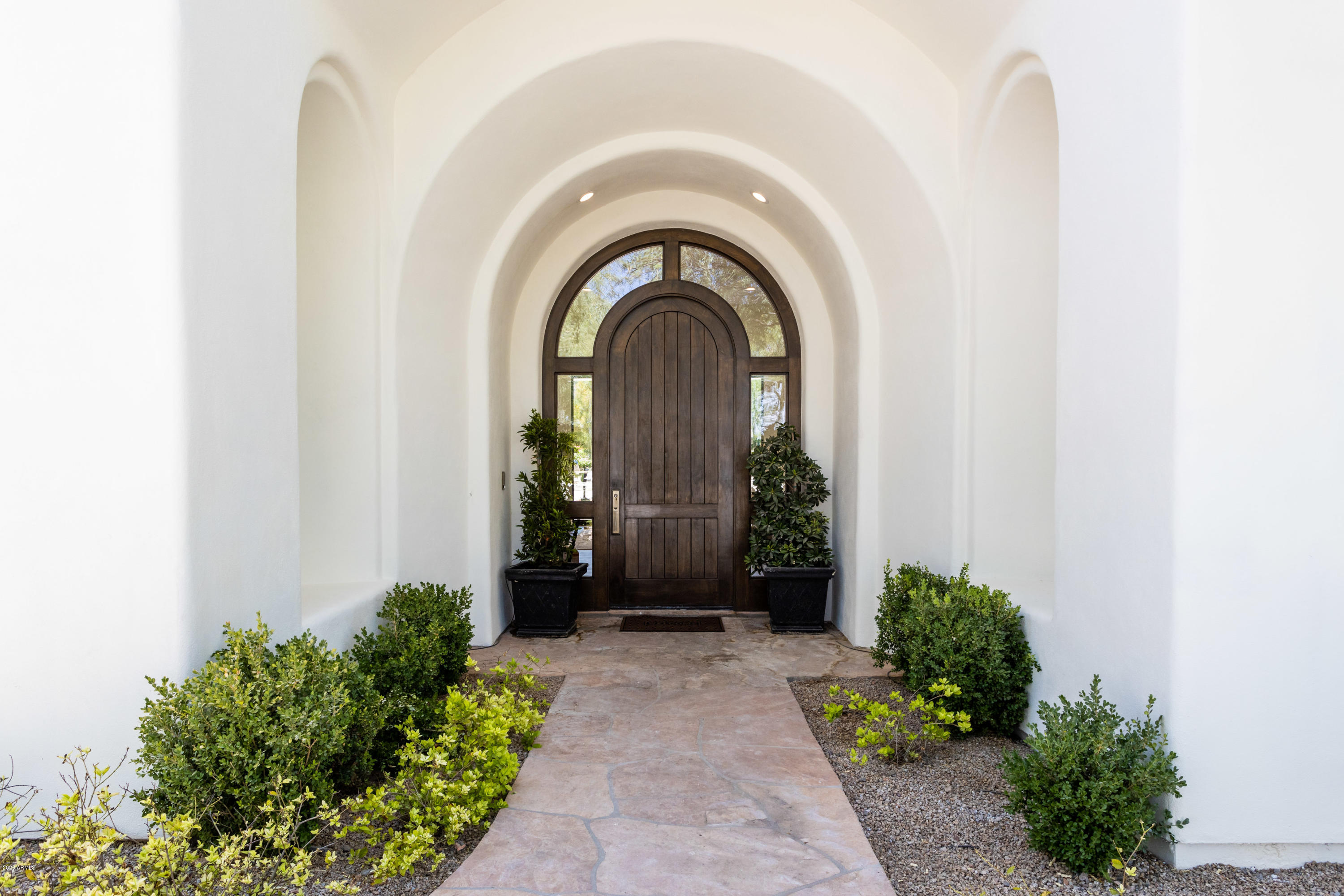 CASA BLANCA GARDENS - Residential