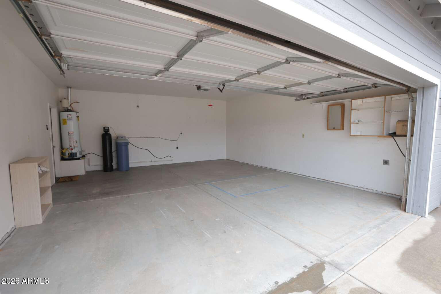 AN IRREG M&B PTN N2SW4 SW PCL COR APPROX 1295'E & 520'N OF SW COR N2SW4 SEC 15-15-4E CONT 2.67AC - Residential