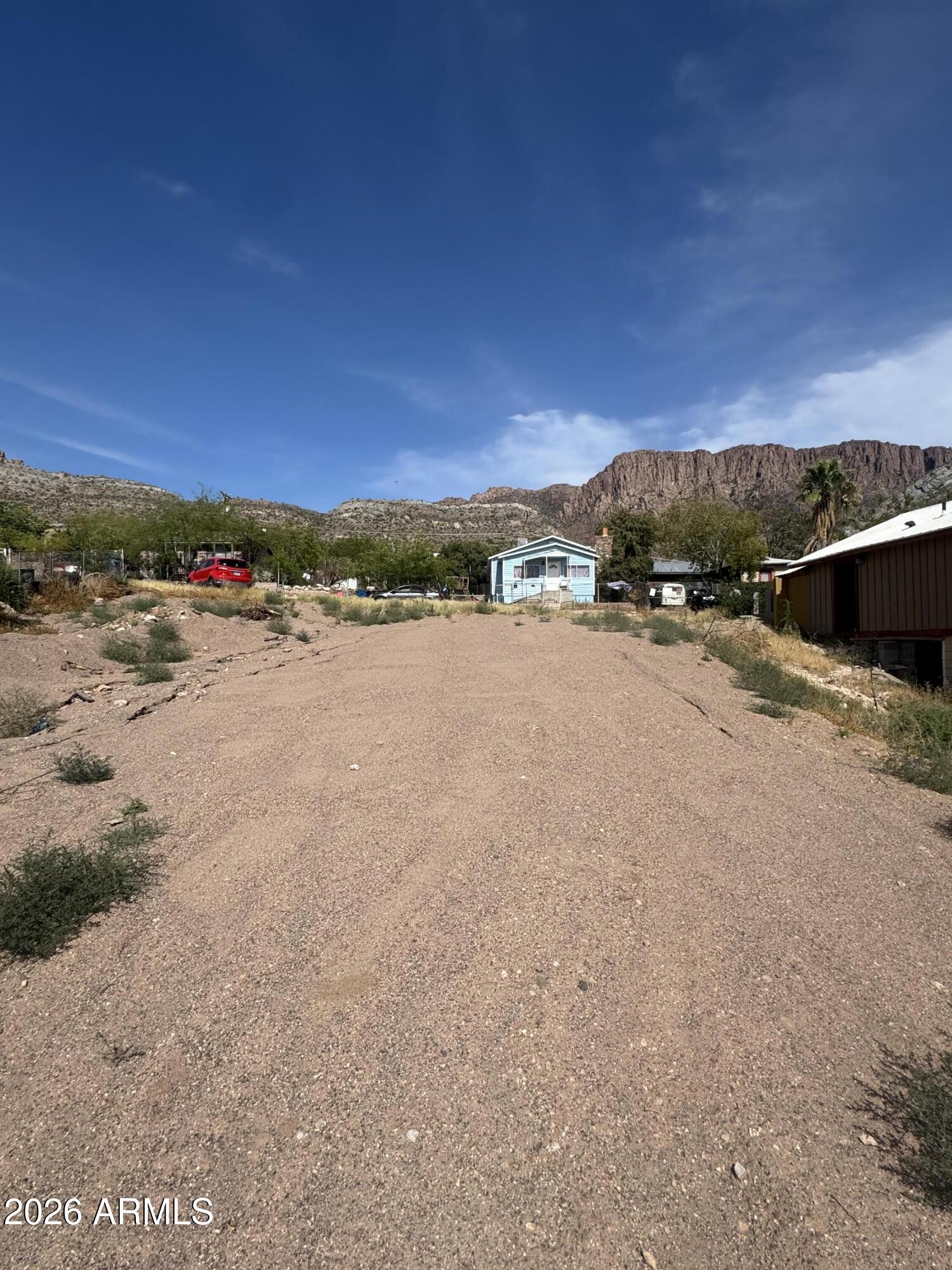 SUPERIOR TOWNSITE - Land