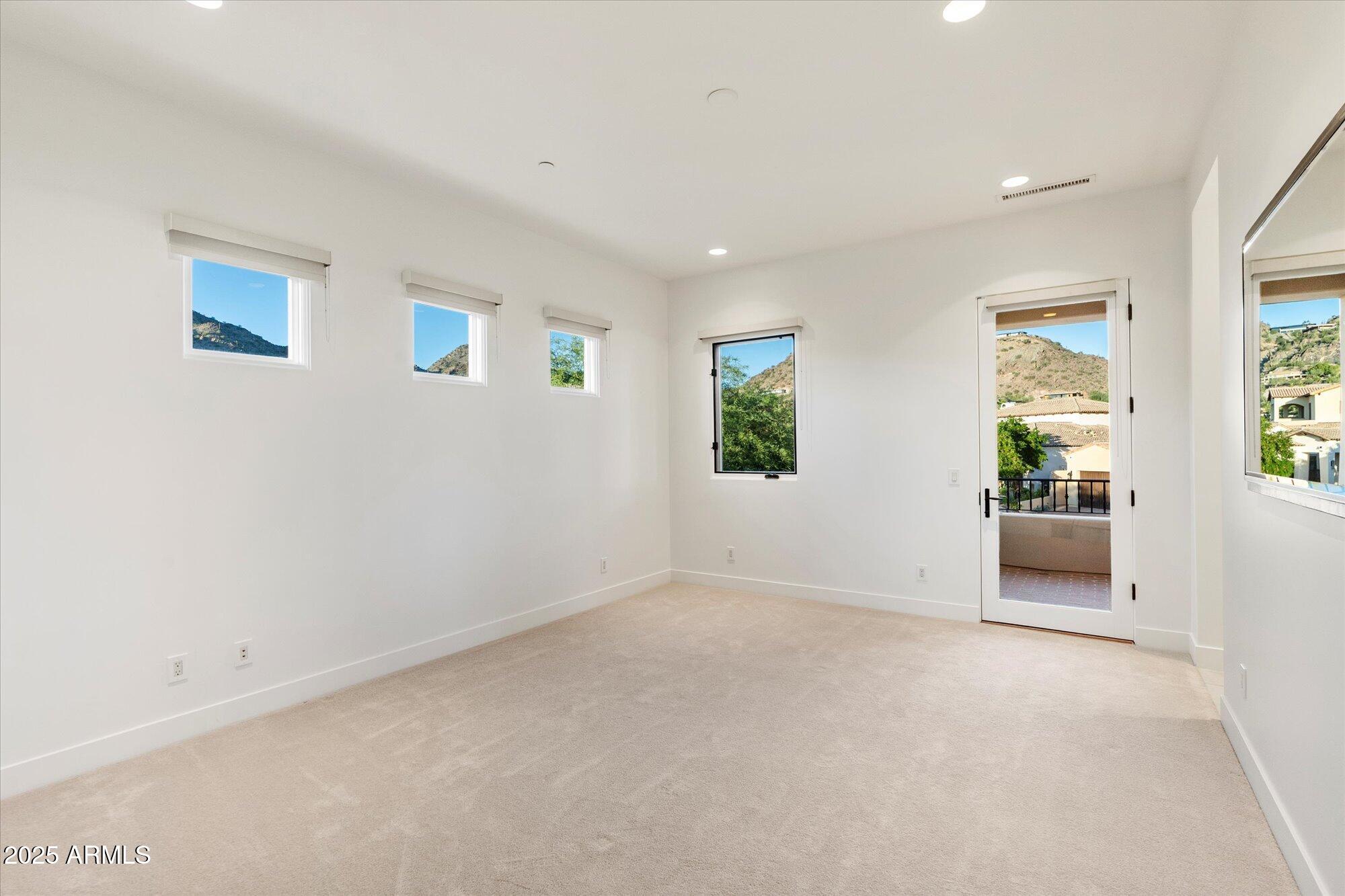 PARADISE RESERVE REPLAT - Residential